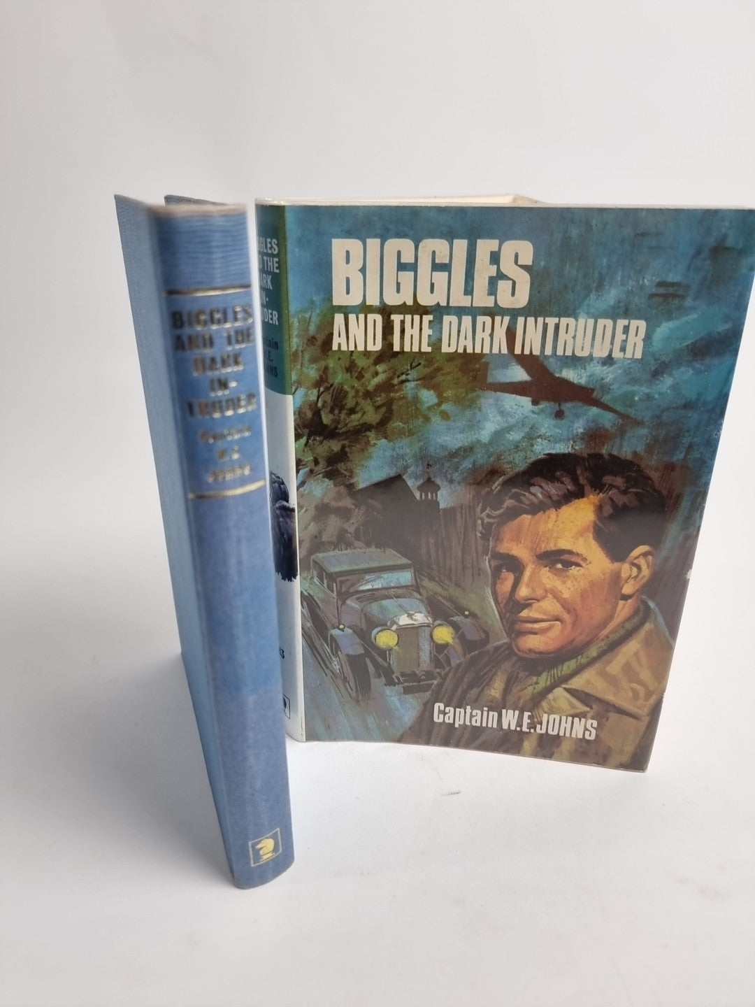 Captain W E Johns - Biggles and the Dark Intruder - HB 1st Edition 1970 Fine Con