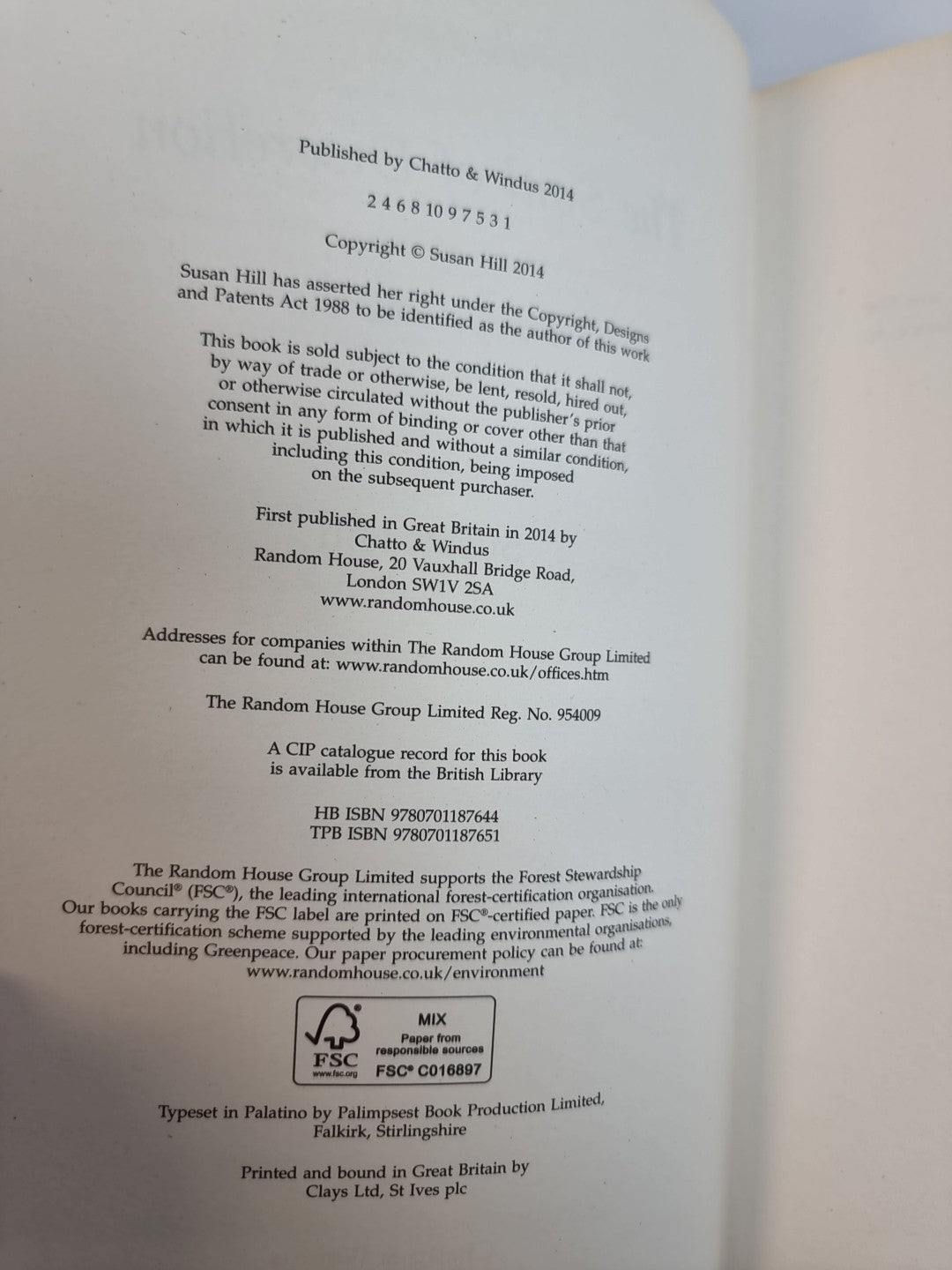 The Soul of Discretion: Simon Serrailler Book 8 by Hill, Susan 1st Edition New