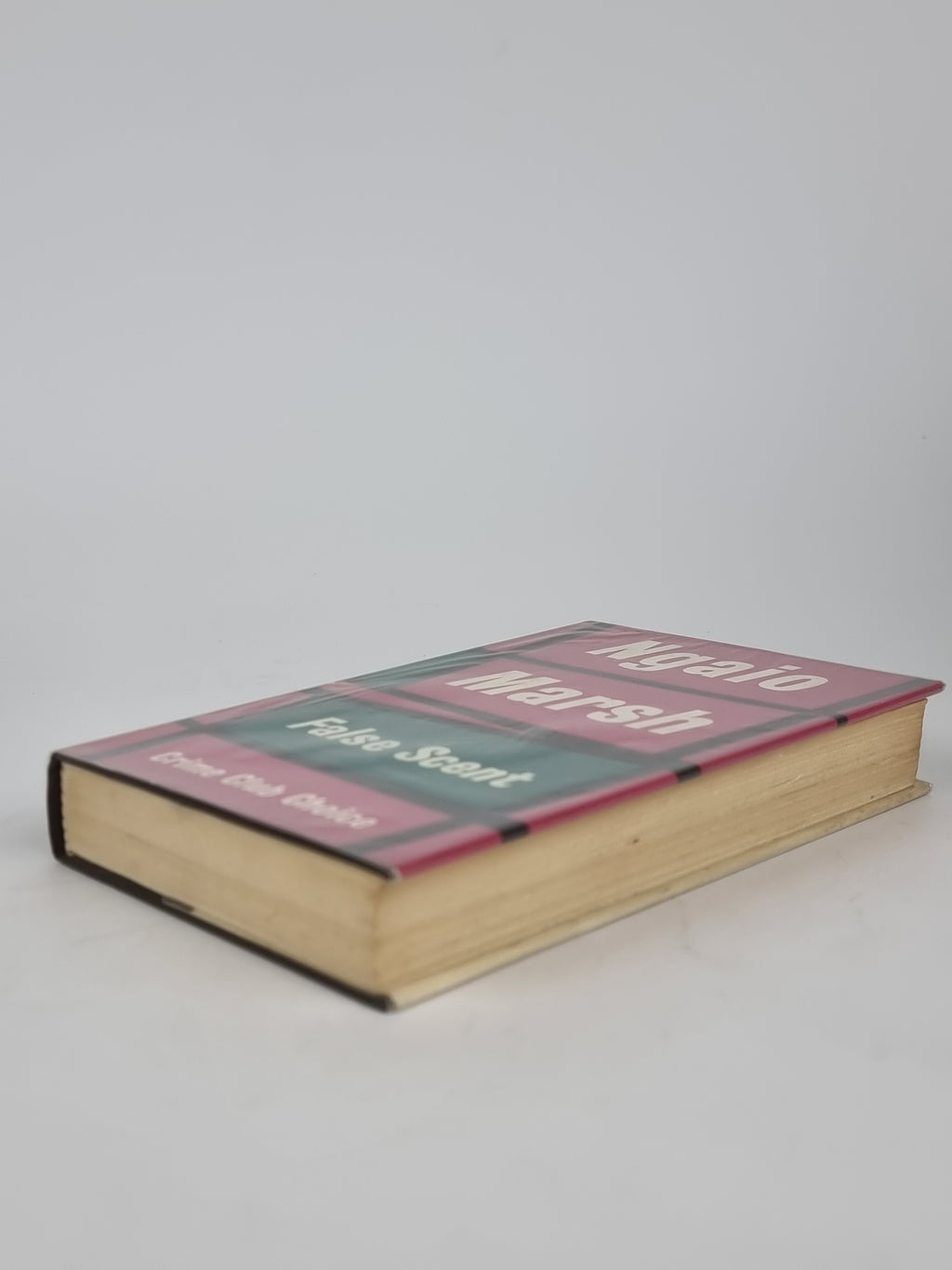 False Scent, Ngaio Marsh — 1st Edition