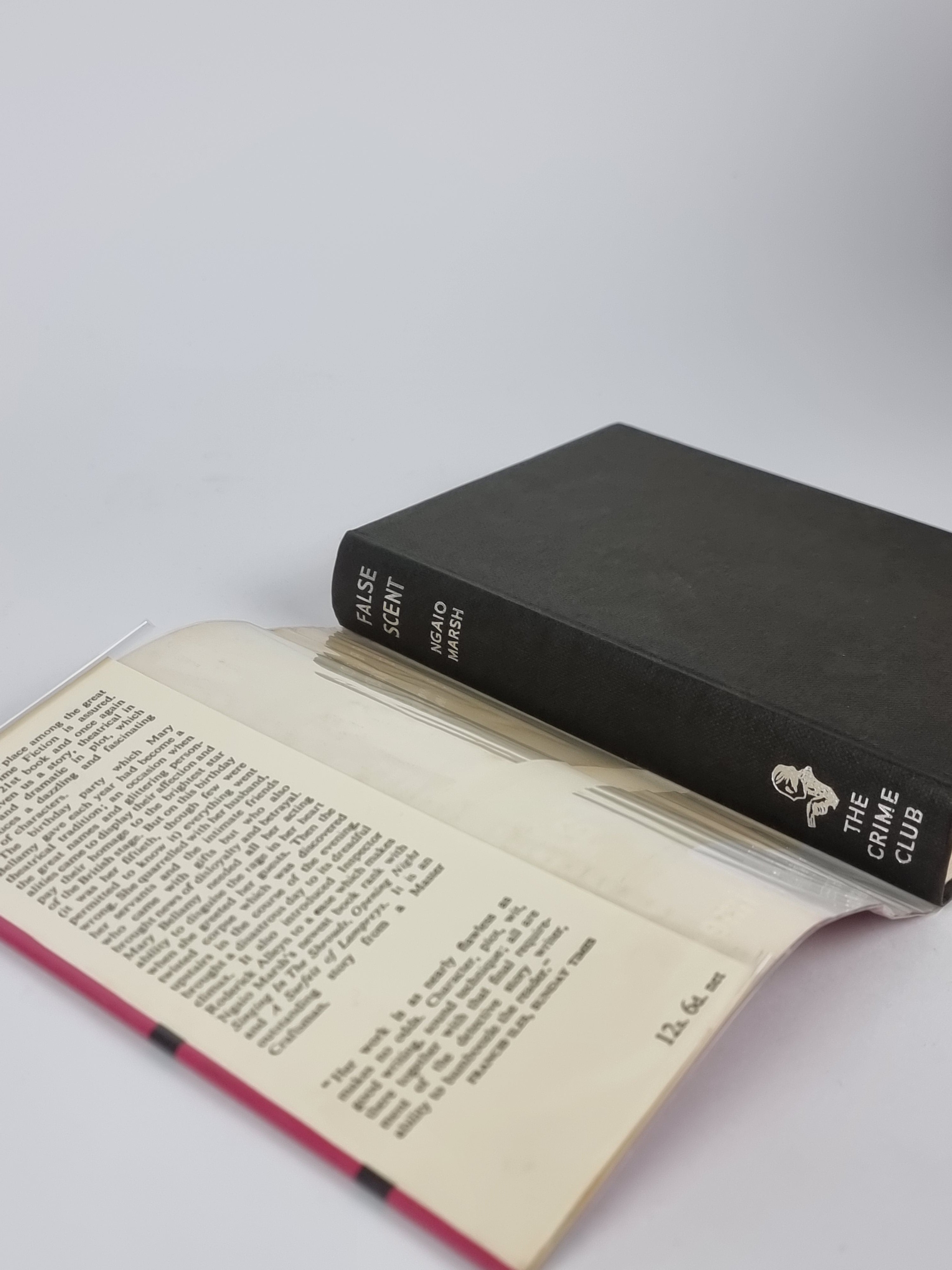 False Scent, Ngaio Marsh — 1st Edition