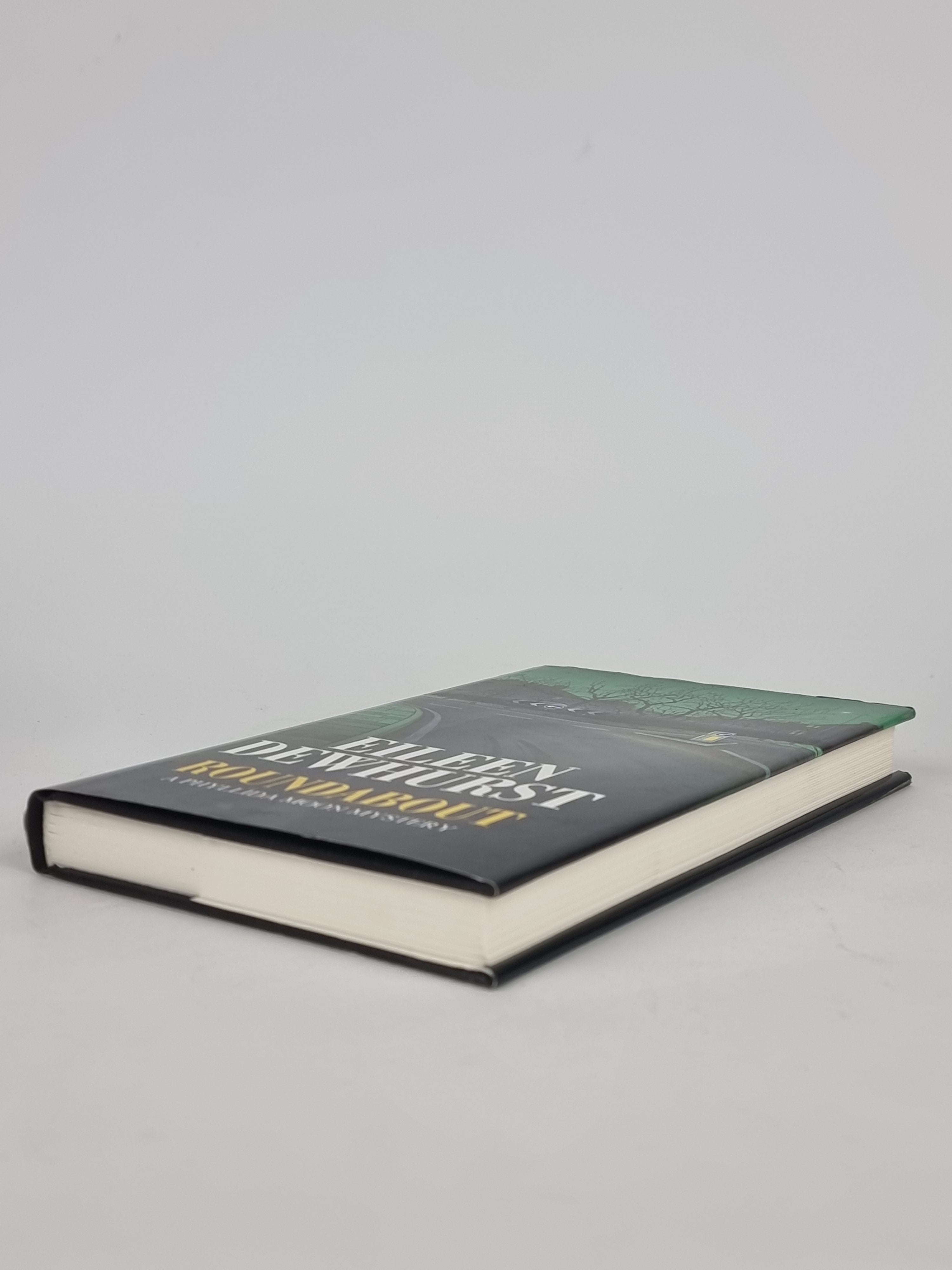 Roundabout, Eileen Dewhurst — 1st Edition