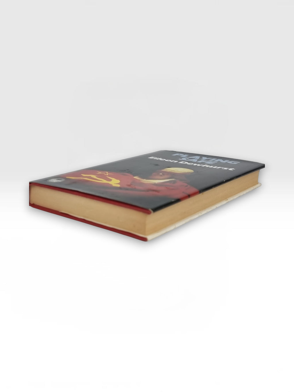Playing Safe, Eileen Dewhurst — 1st Edition