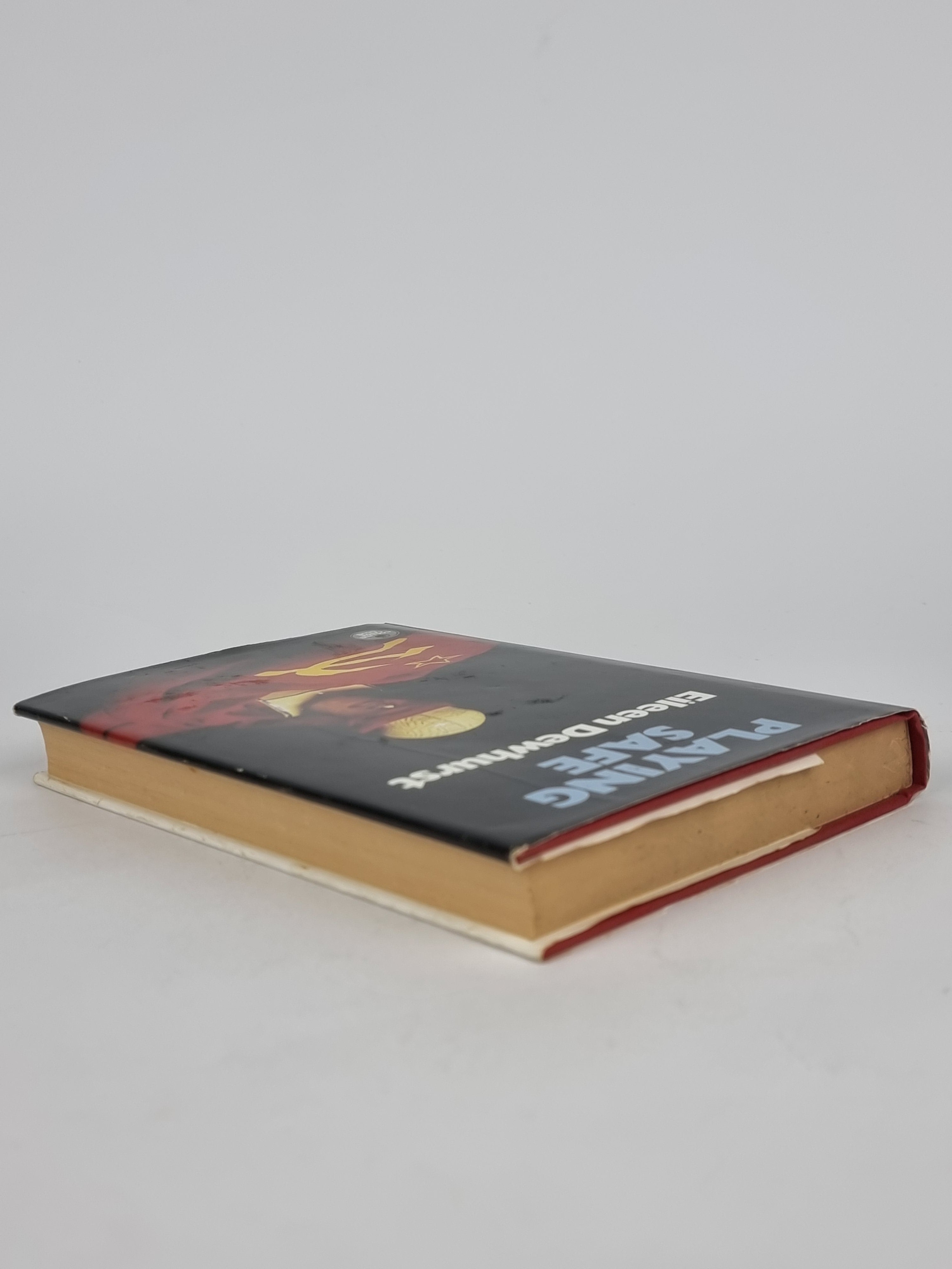 Playing Safe, Eileen Dewhurst — 1st Edition