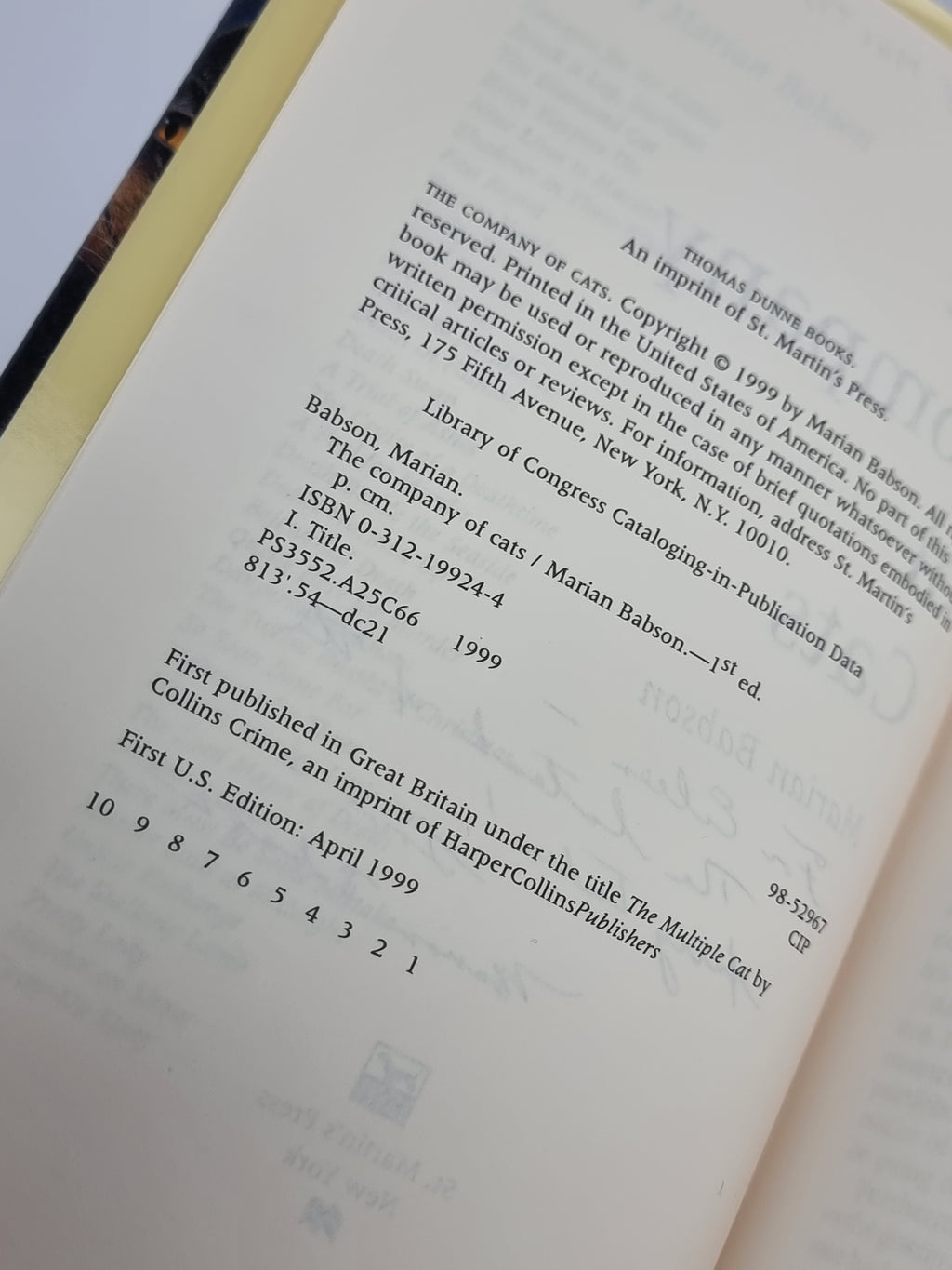 The Company of Cats, Marian Babson — 1st Edition