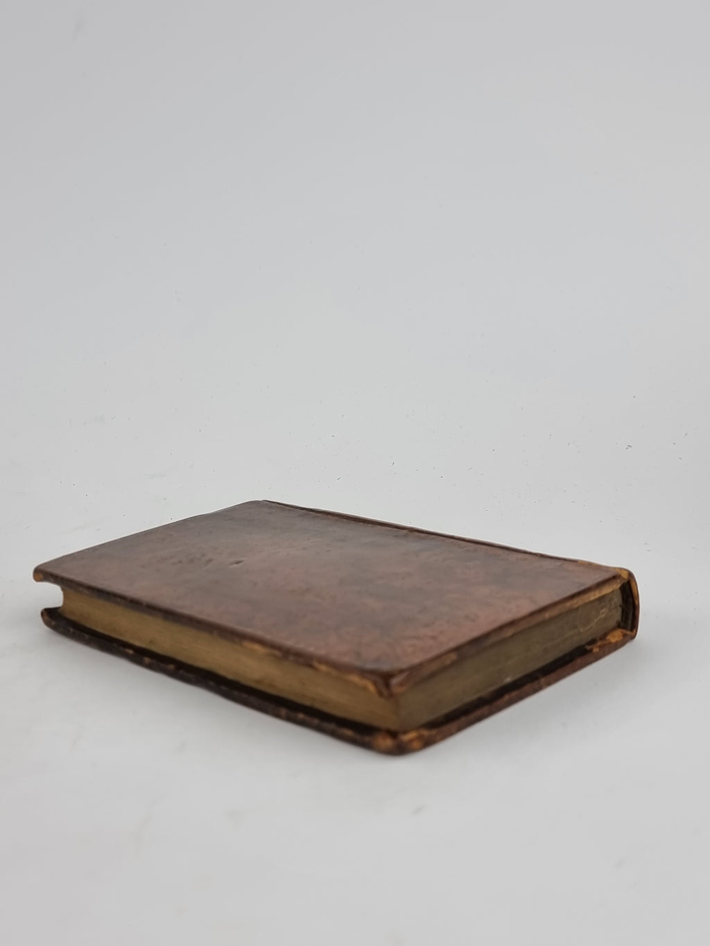 The Vicar of Wakefield. A Tale., Dr. Oliver Goldsmith — 1st Edition Thus
