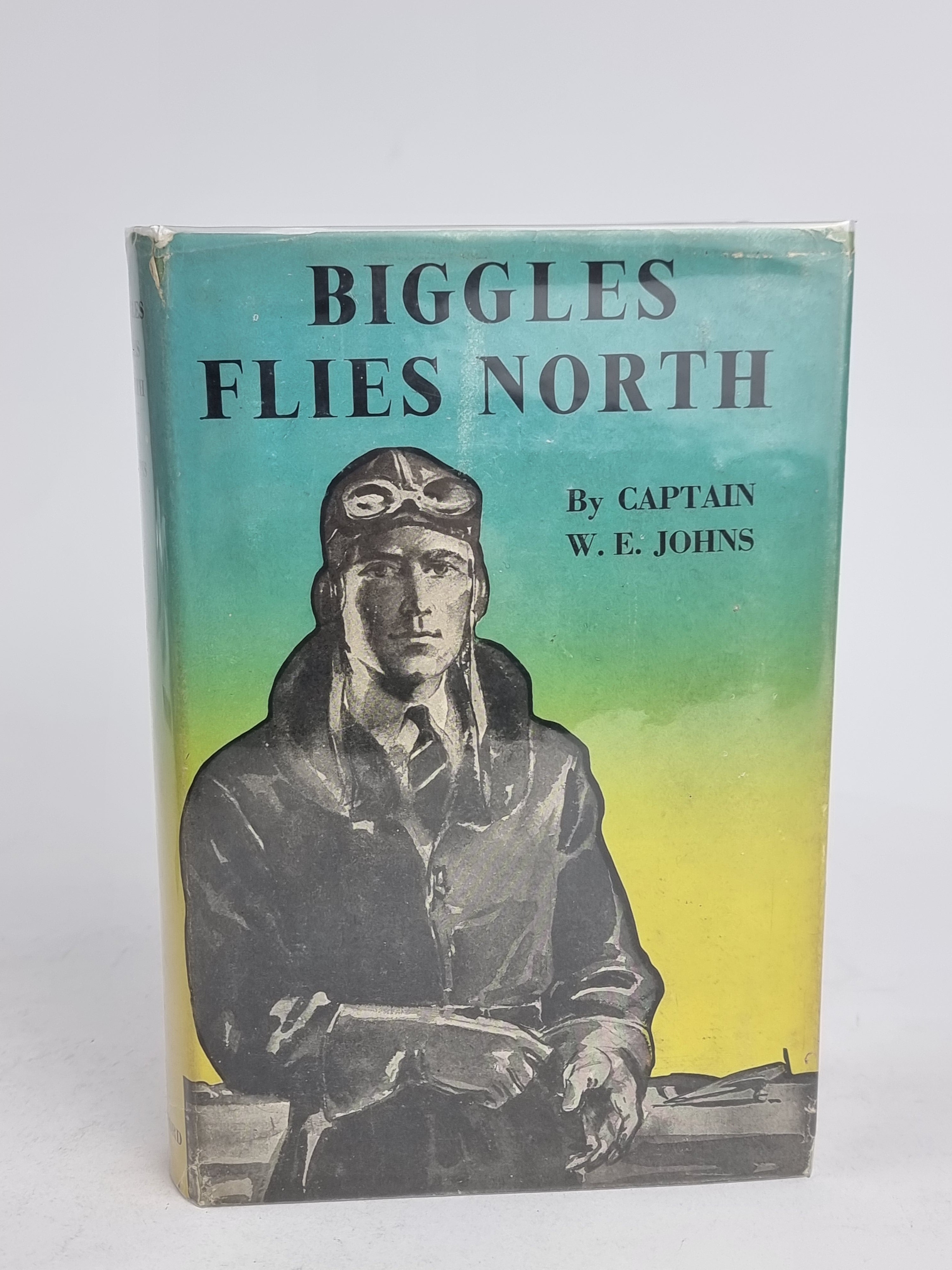 Biggles Flies North, Captain W. E. Johns — Reprint