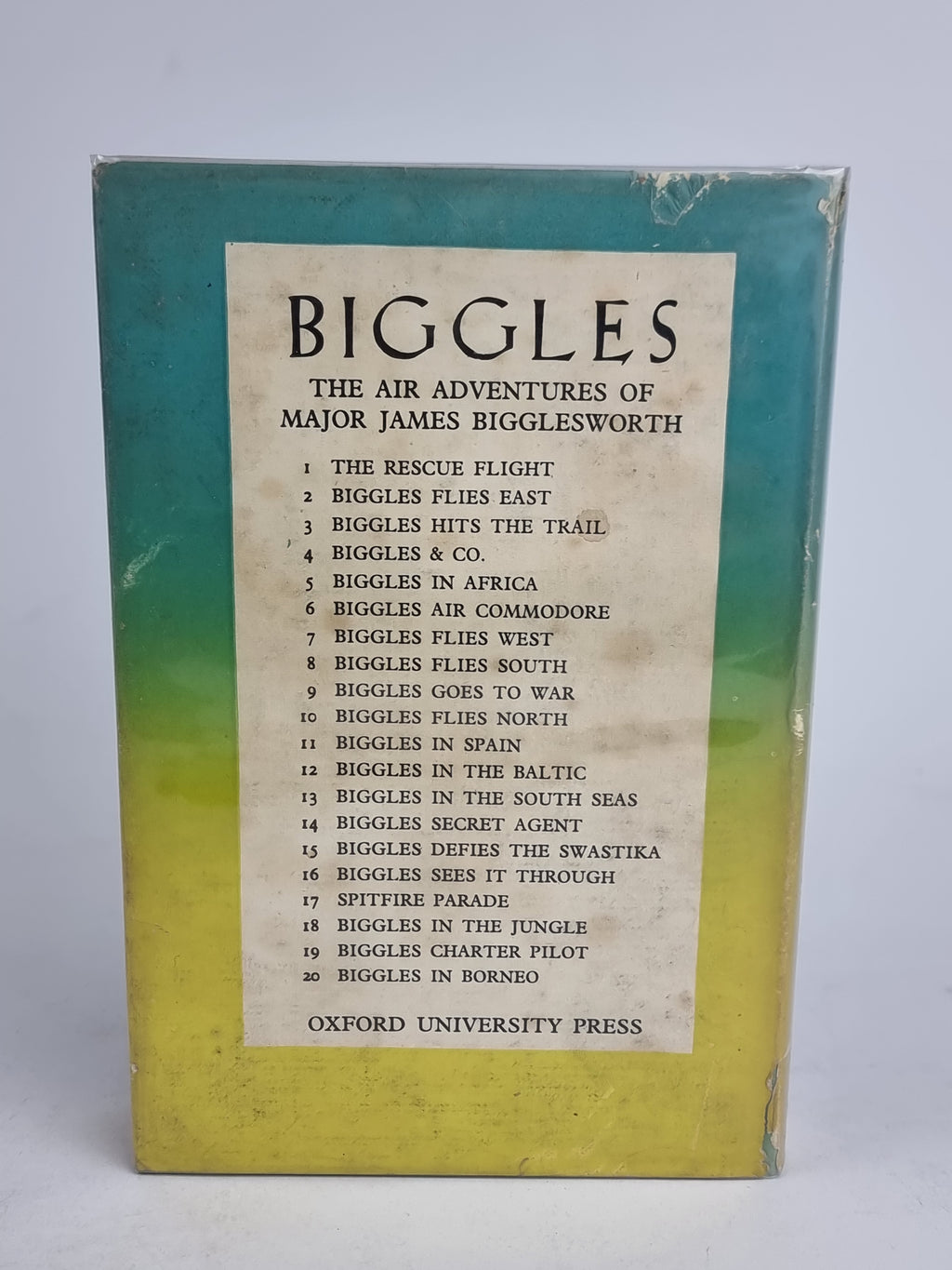 Biggles Flies North, Captain W. E. Johns — Reprint