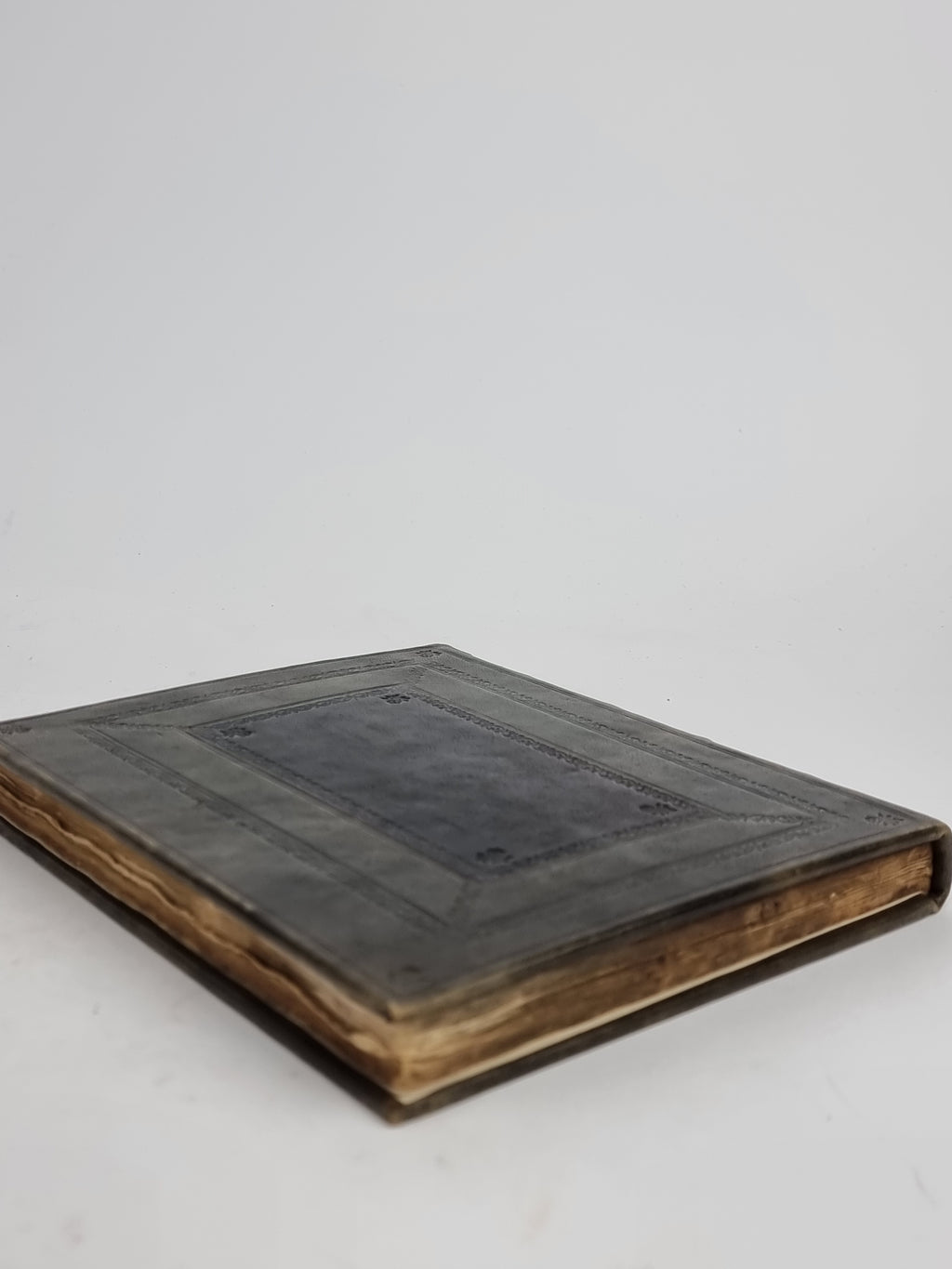 The Ship-Builder's Assistant; Marine Architecture, William Sutherland — 1766 Ed