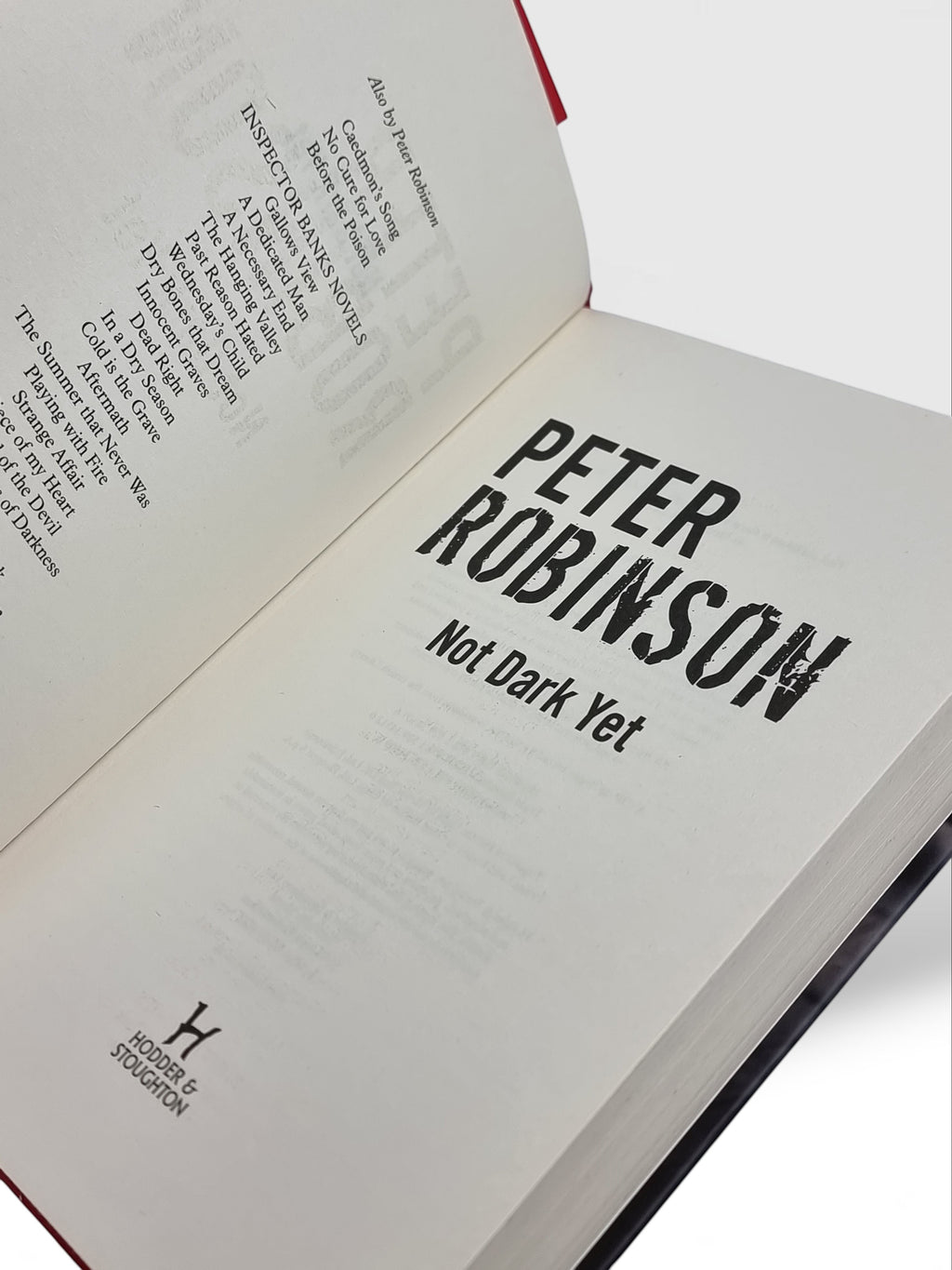 Not dark yet, Peter Robinson 1st Edition