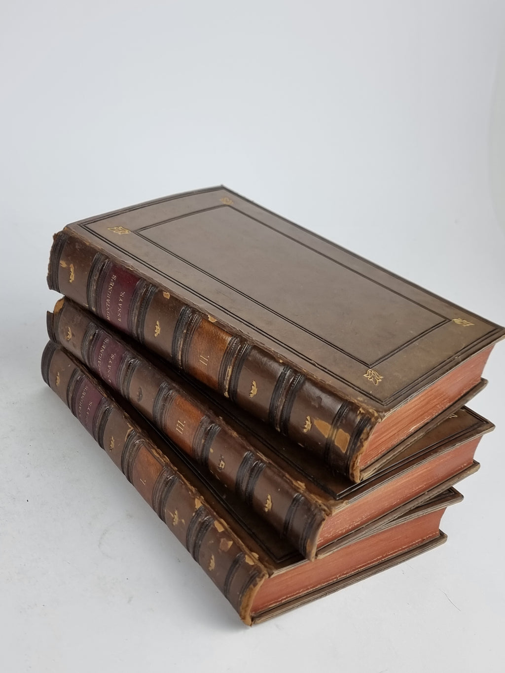 Montaigne's Essays in Three Books. With Notes and Quotations., Michel de Montaigne (Translated by Charles Cotton) — Sixth Edition Corrected and Amended