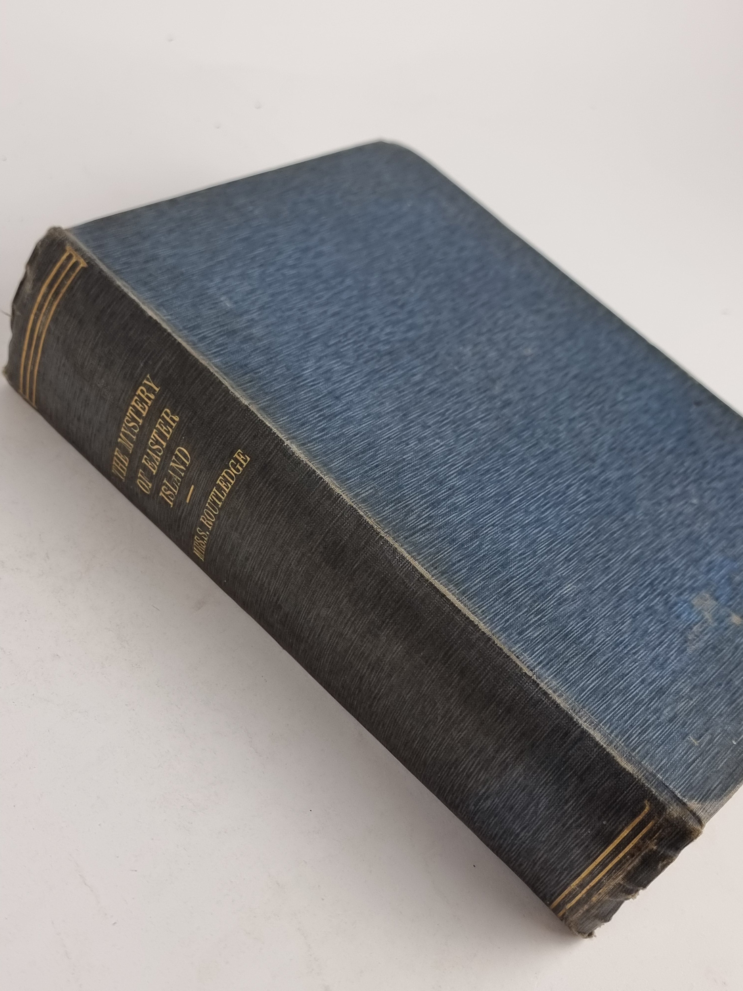 The Mystery of Easter Island, Mrs. Scoresby Routledge — 1st Edition