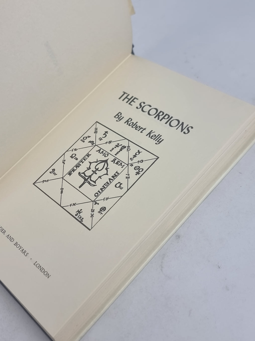 The Scorpions, Robert Kelly — 1st UK Edition