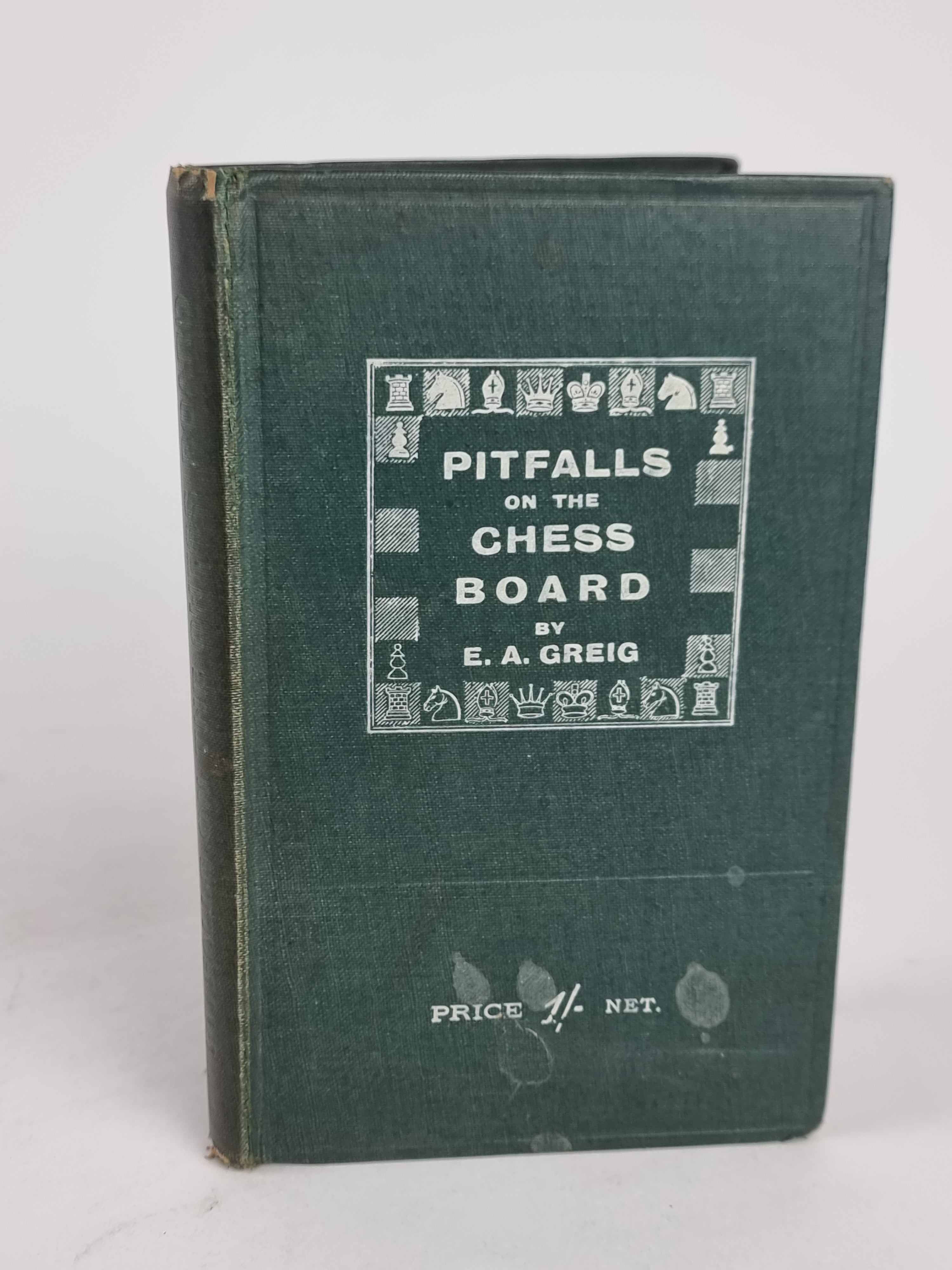 One Hundred Pitfalls on the Chessboard, E. A. Greig — New Edition