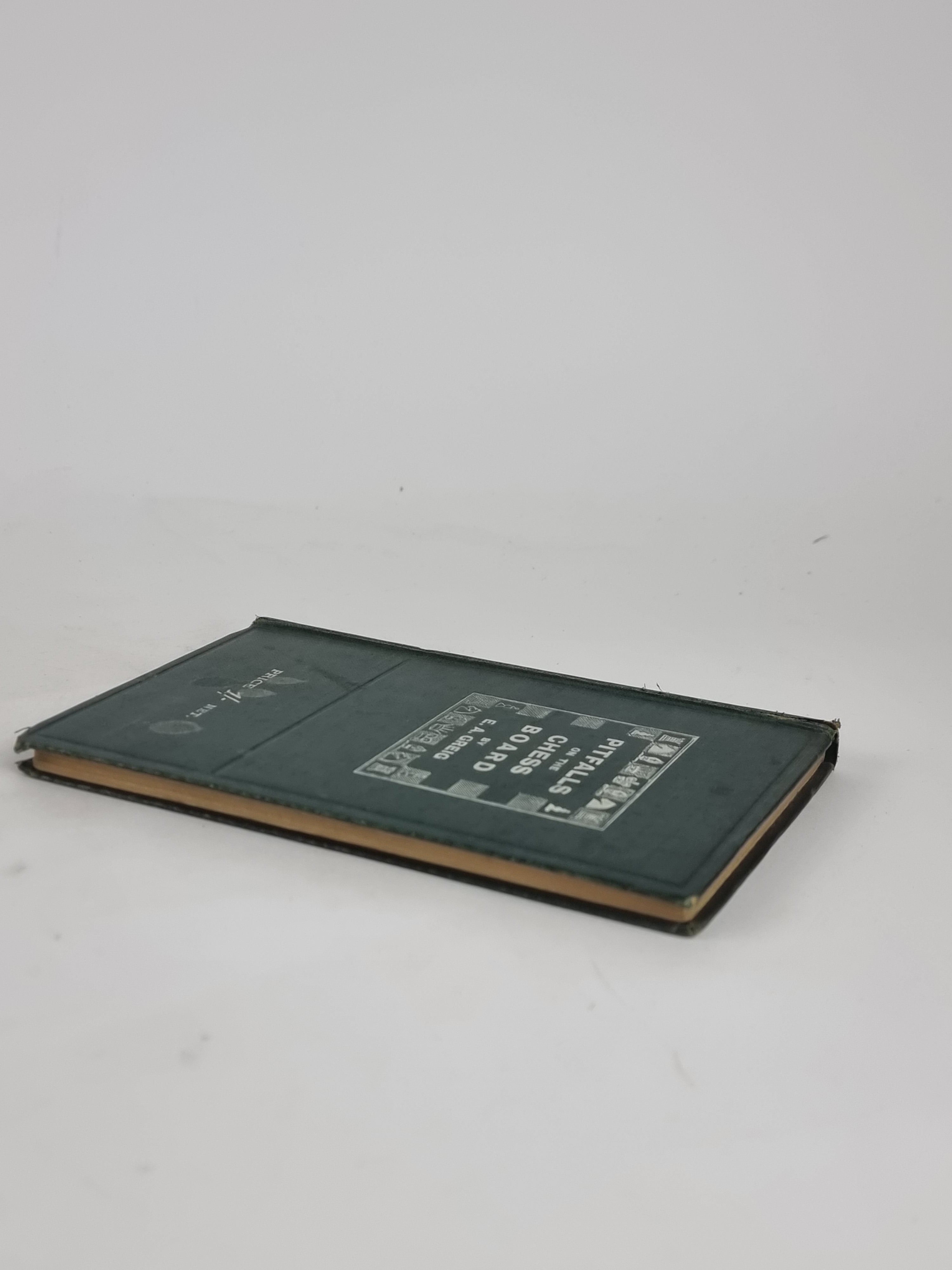 One Hundred Pitfalls on the Chessboard, E. A. Greig — New Edition