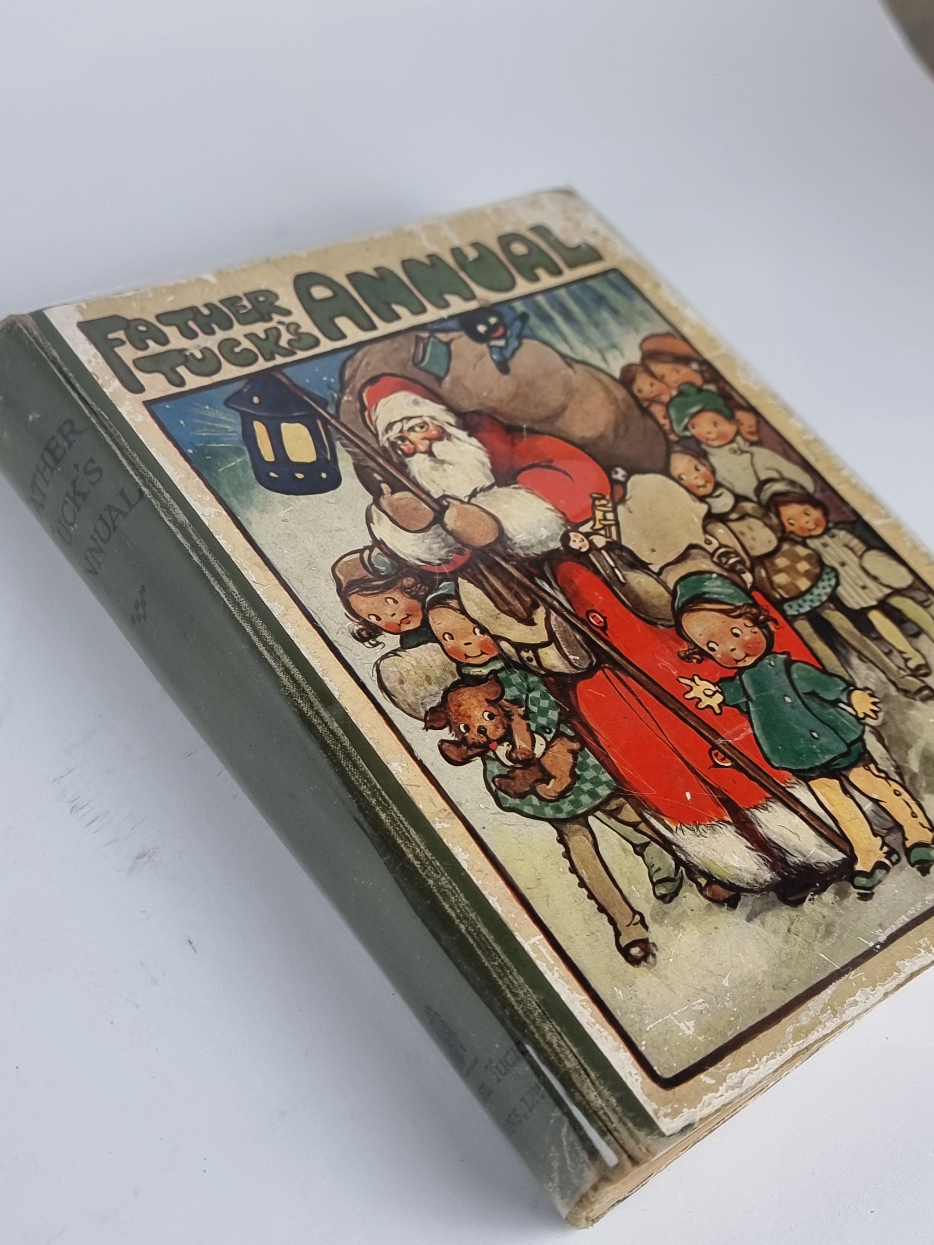 Father Tuck's Annual, Edited by Edric Vredenburg — 1st Edition