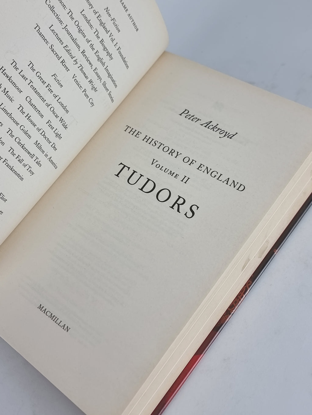 Tudors: The History of England Volume II, Peter Ackroyd — 1st Edition