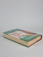 Half of a Yellow Sun, Chimamanda Ngozi Adichie — 1st Edition