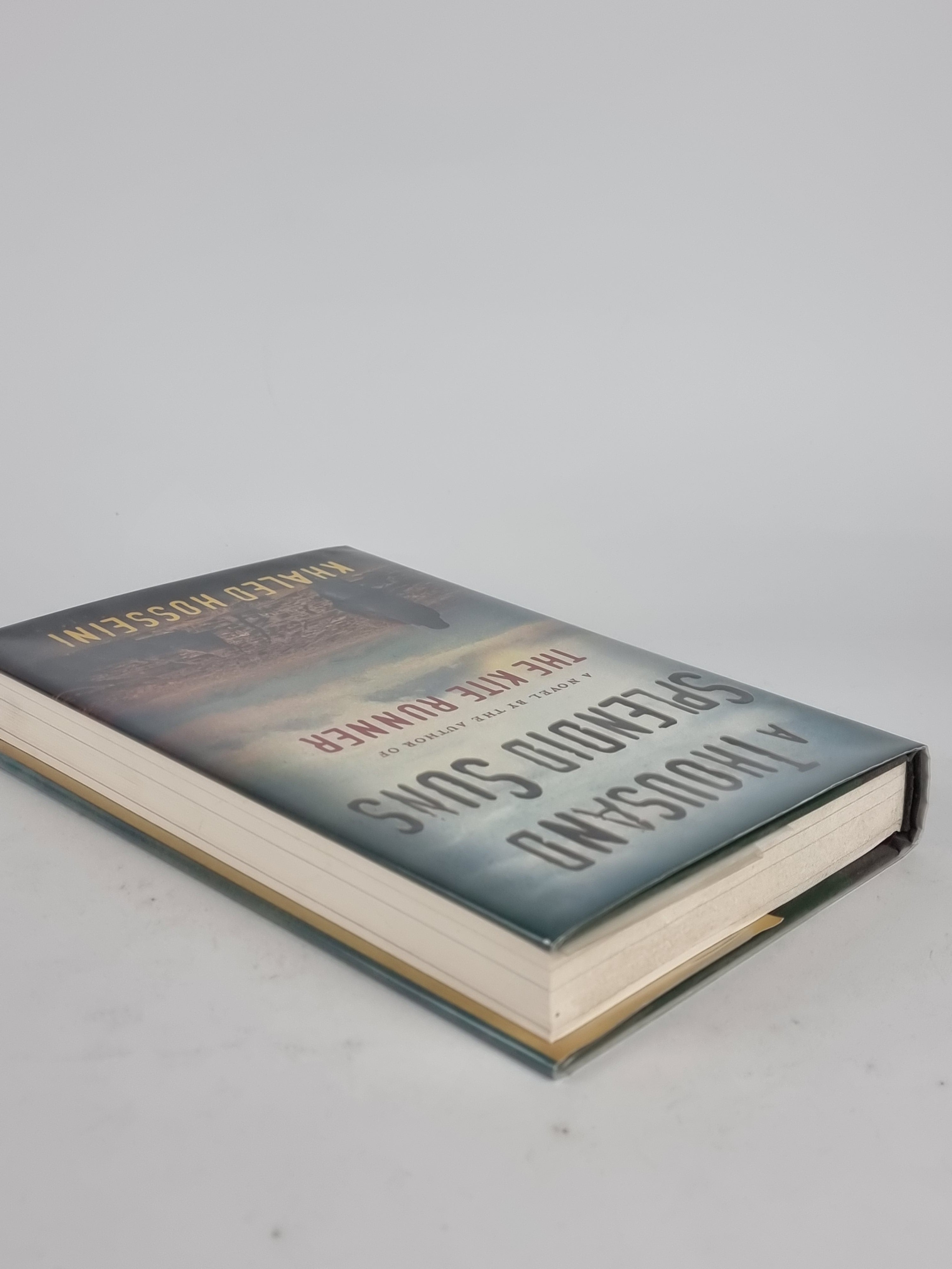 A Thousand Splendid Suns, Khaled Hosseini — 1st Edition