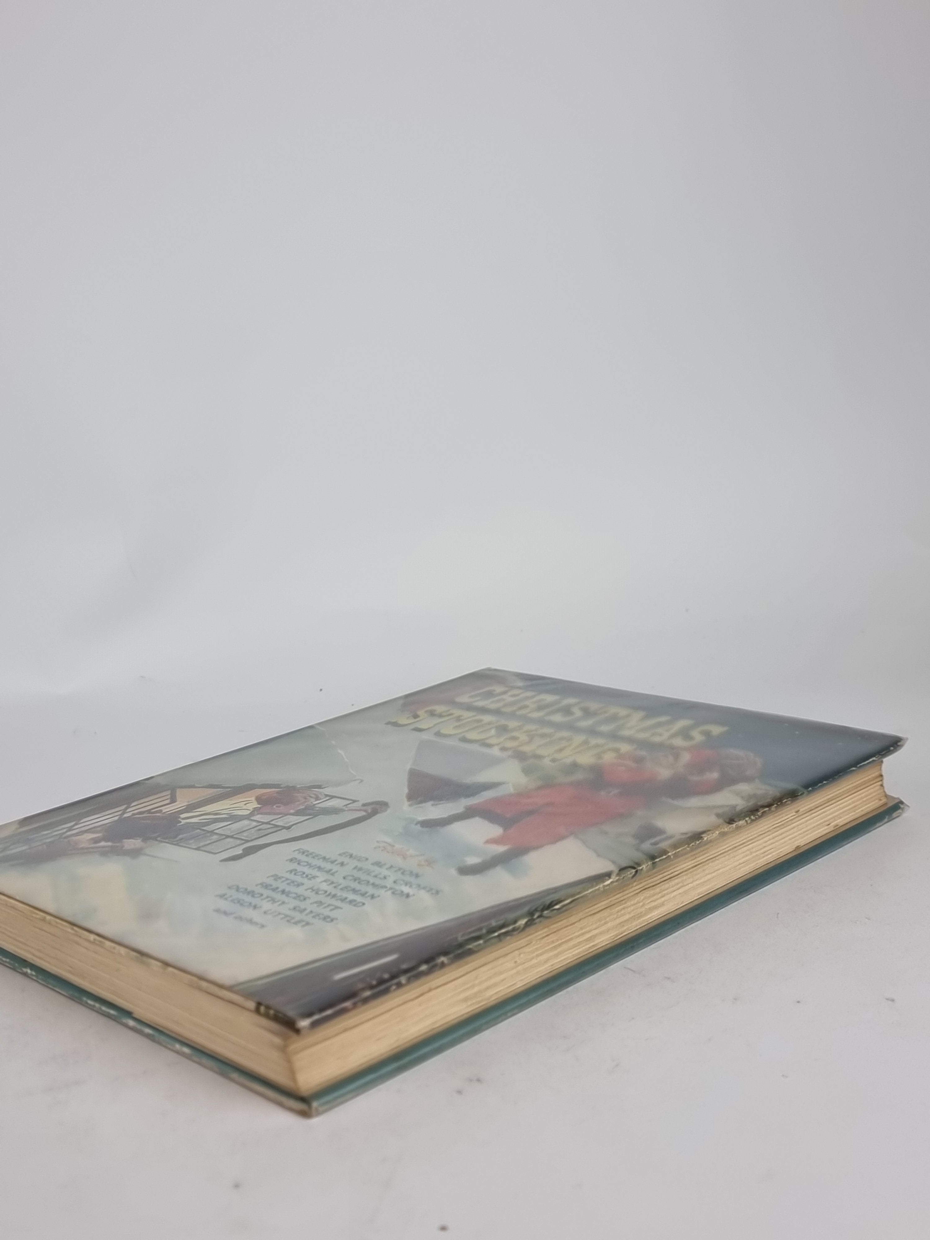 The Christmas Stocking, Dorothy M. Prescott and Martha Scott Moncrieff (Editors)