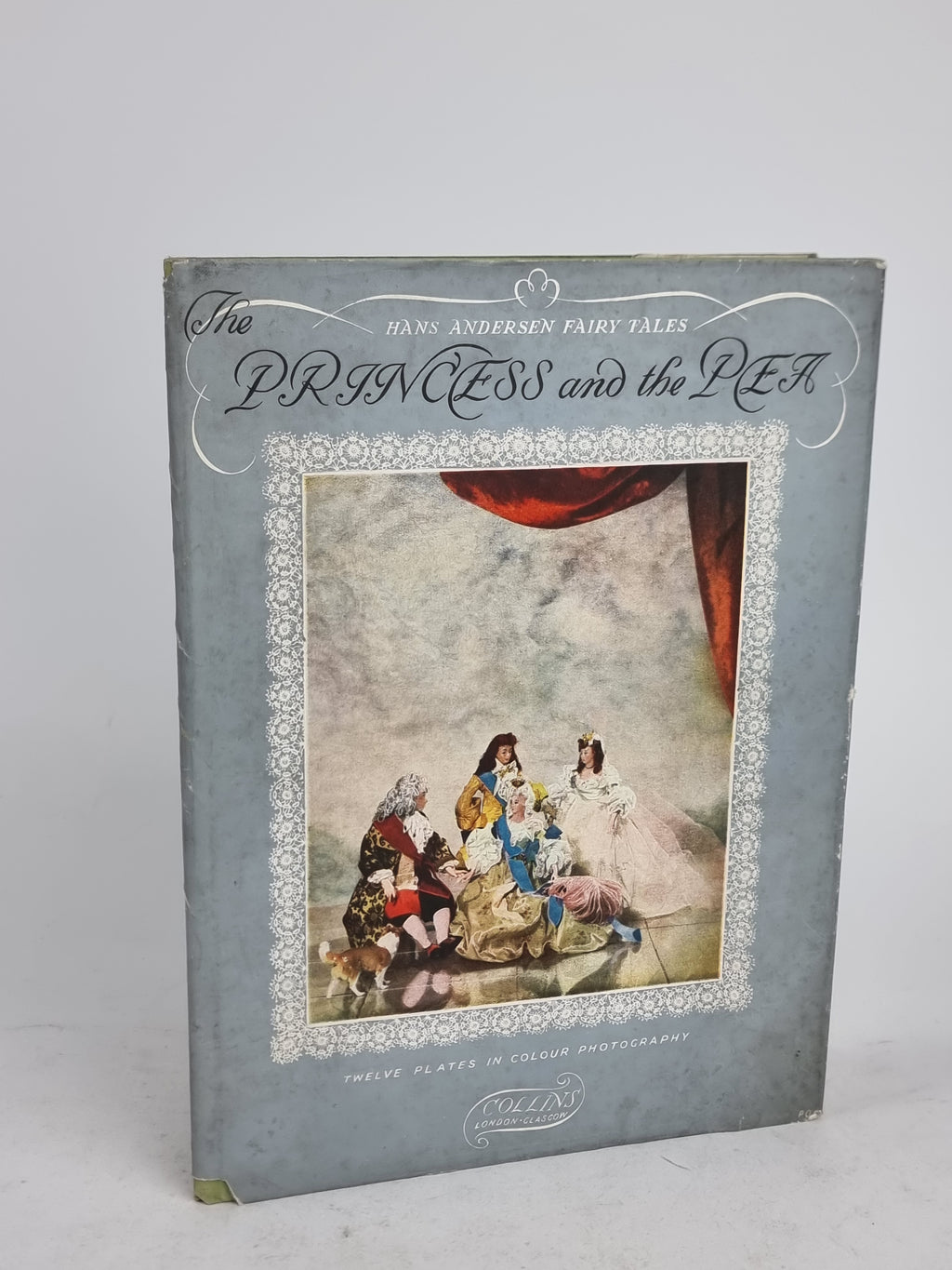 The Princess and the Pea, Hans Christian Andersen (Retold by Helen Mary Petter)