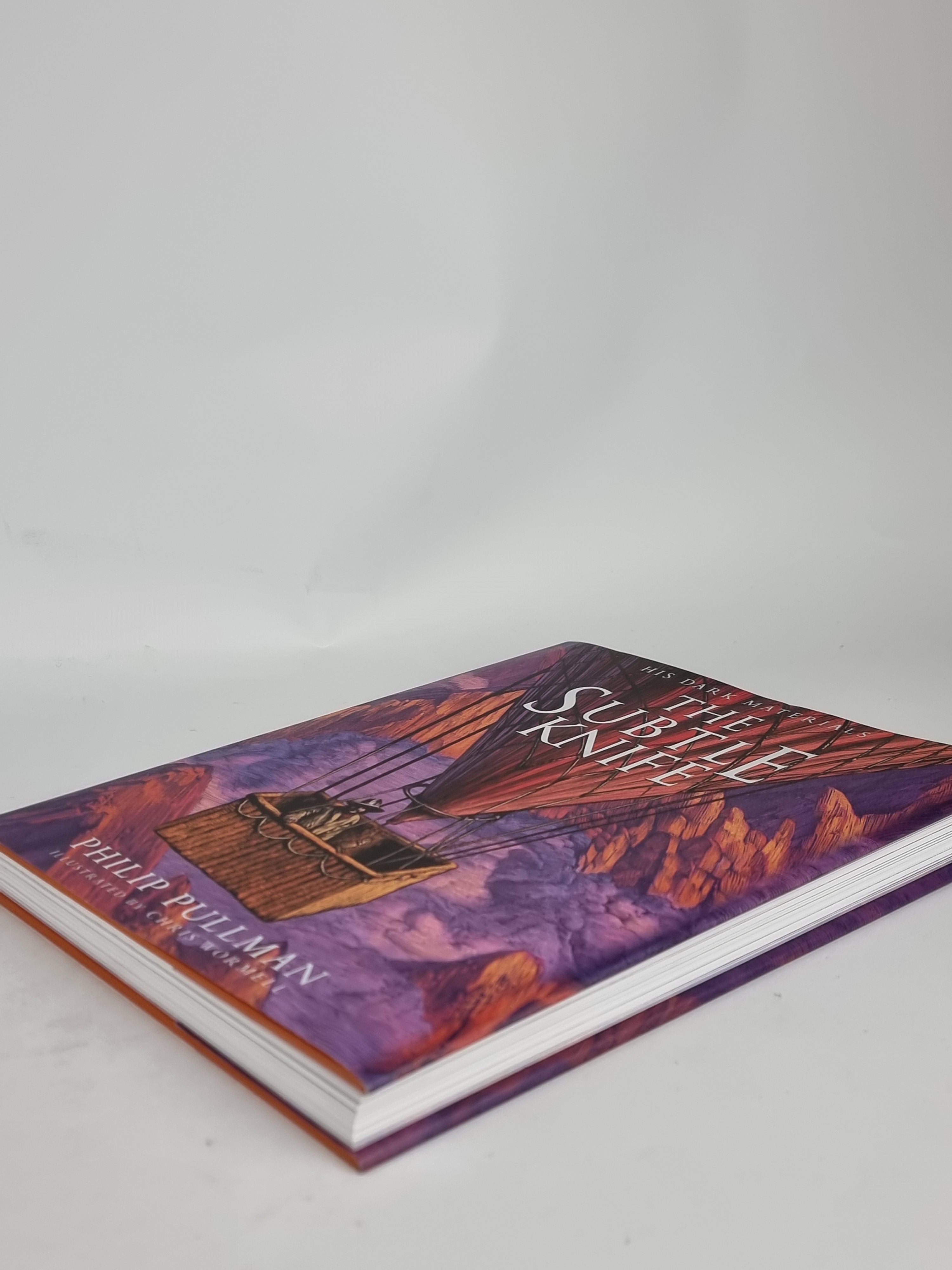 The Subtle Knife, Philip Pullman — Illustrated Edition