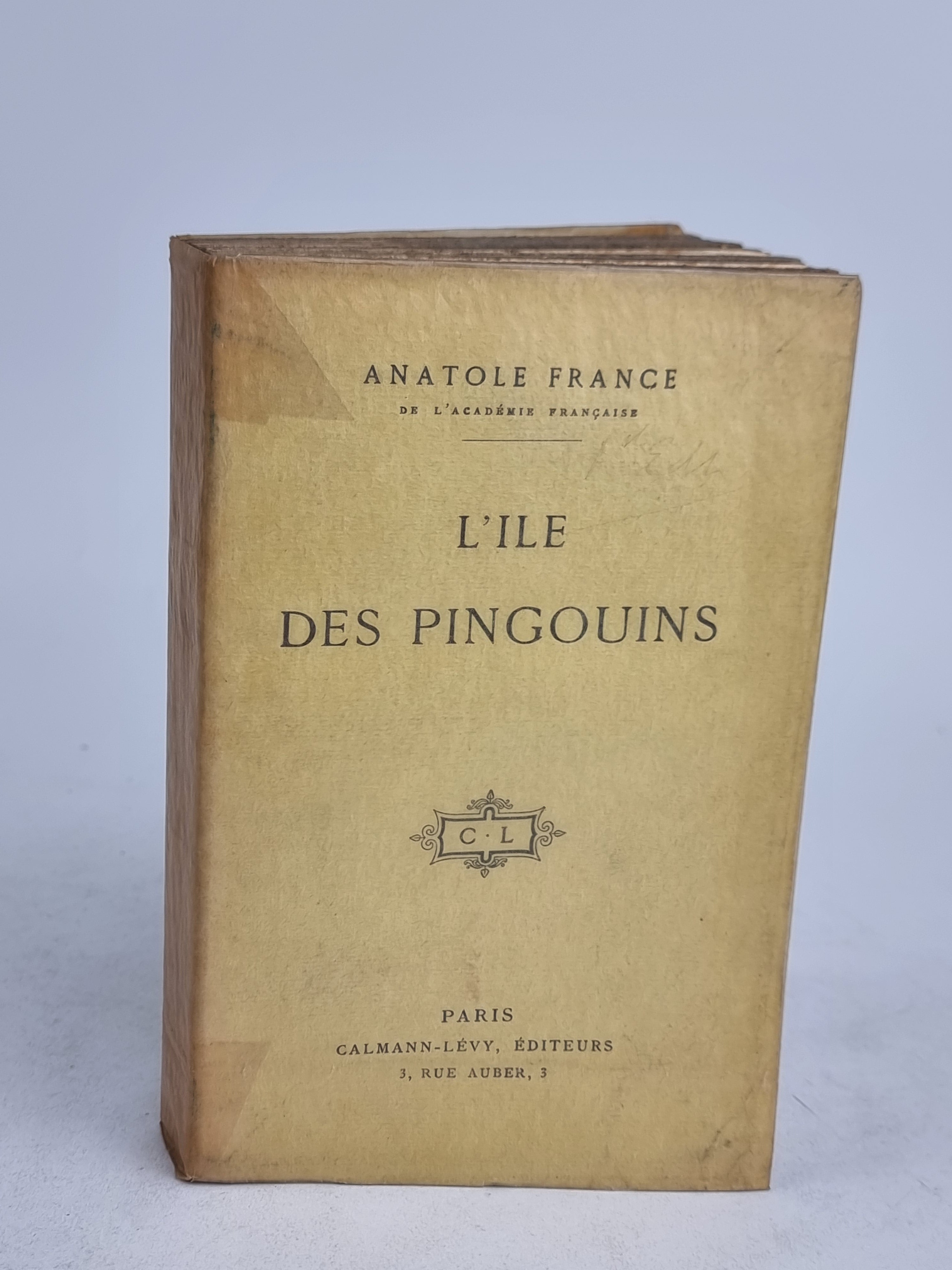 L'Île des Pingouins, Anatole France — 1st Edition