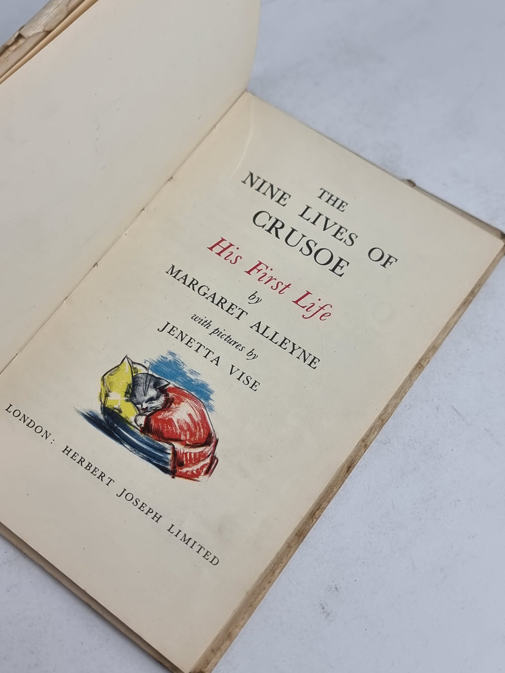 The Nine Lives of Crusoe: His First Life, Margaret Alleyne — 1st Edition