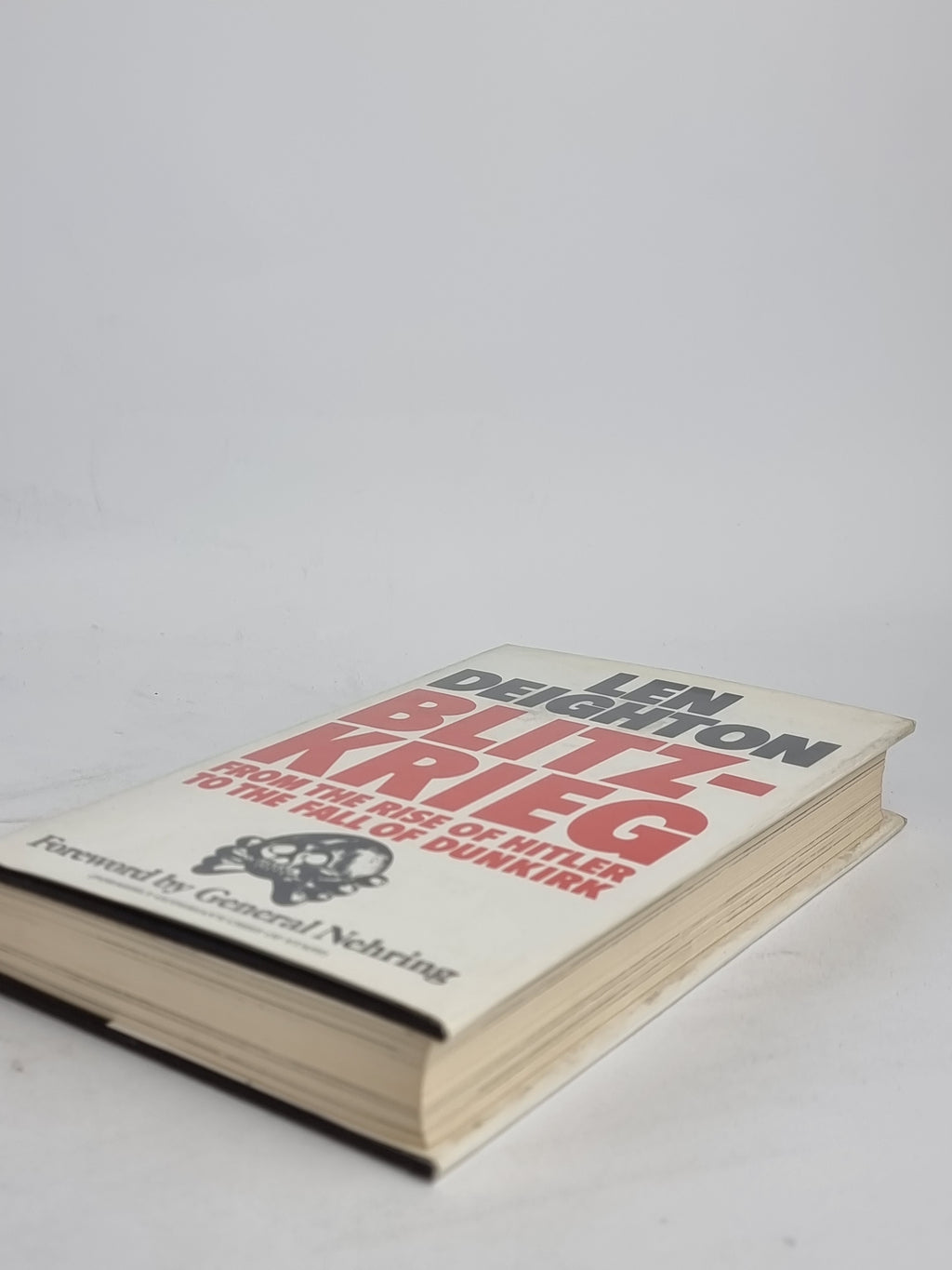 Blitzkrieg: From the Rise of Hitler to the Fall of Dunkirk, Len Deighton — 1st Edition