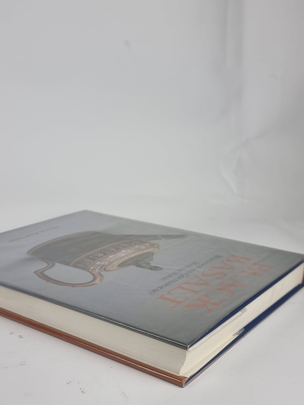 Black Basalt: Wedgwood and Contemporary Manufacturers, Diana Edwards — 1st Ed