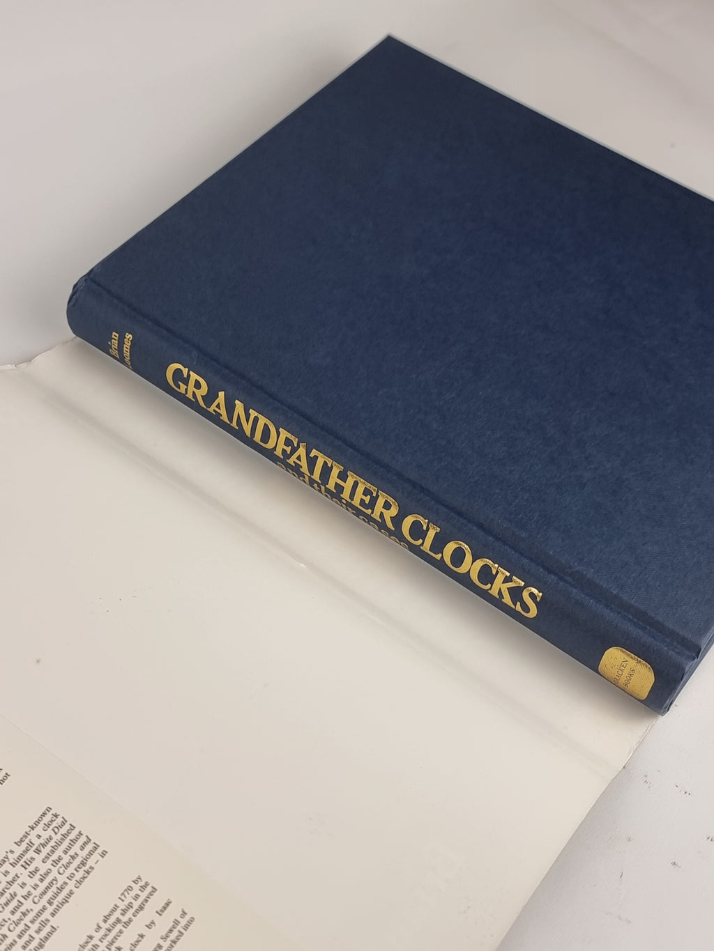 Grandfather Clocks and their Cases, Brian Loomes — 1989 Edition