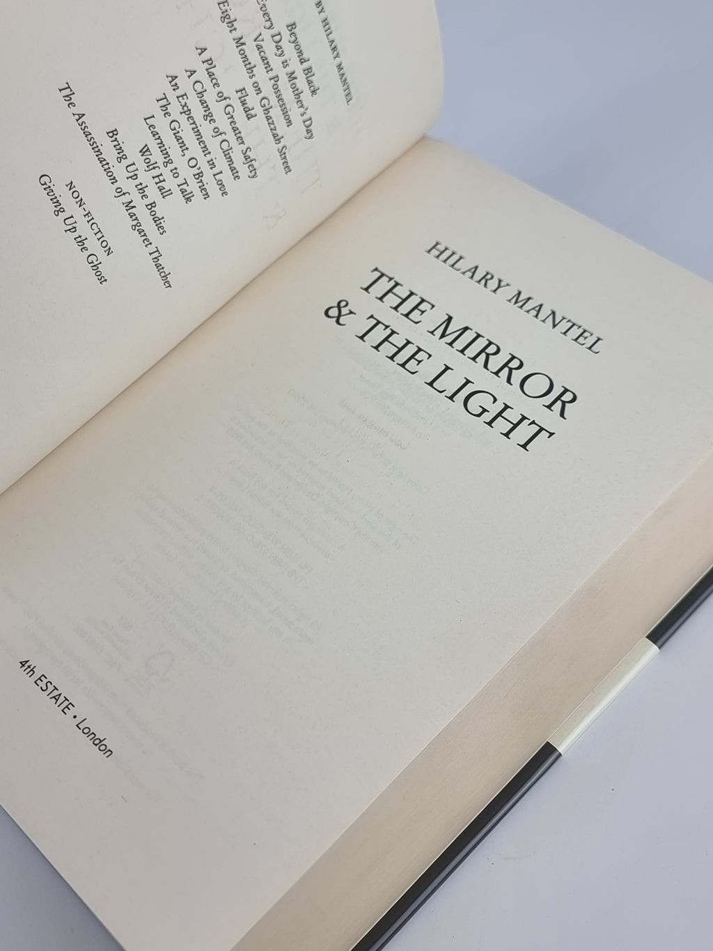 The Mirror & the Light, Hilary Mantel — 1st Edition