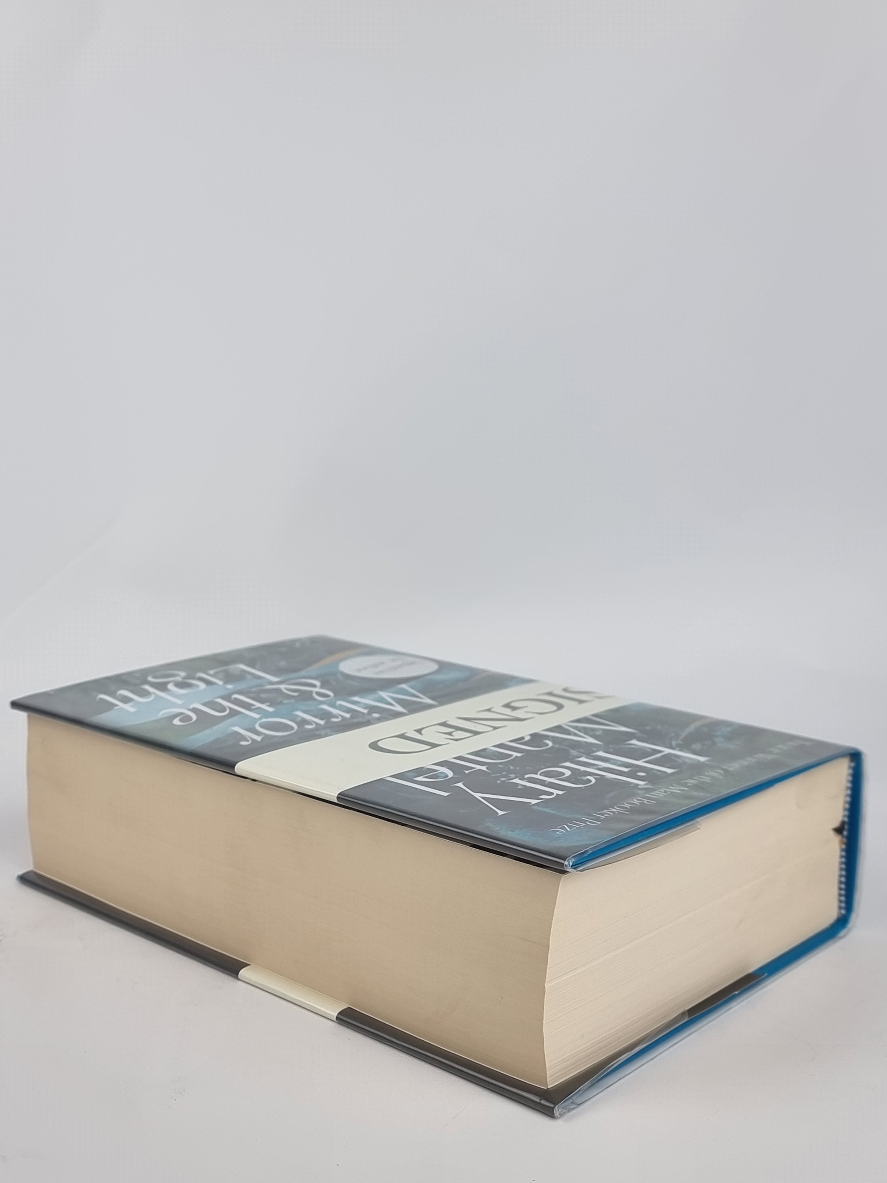 The Mirror & the Light, Hilary Mantel — 1st Edition
