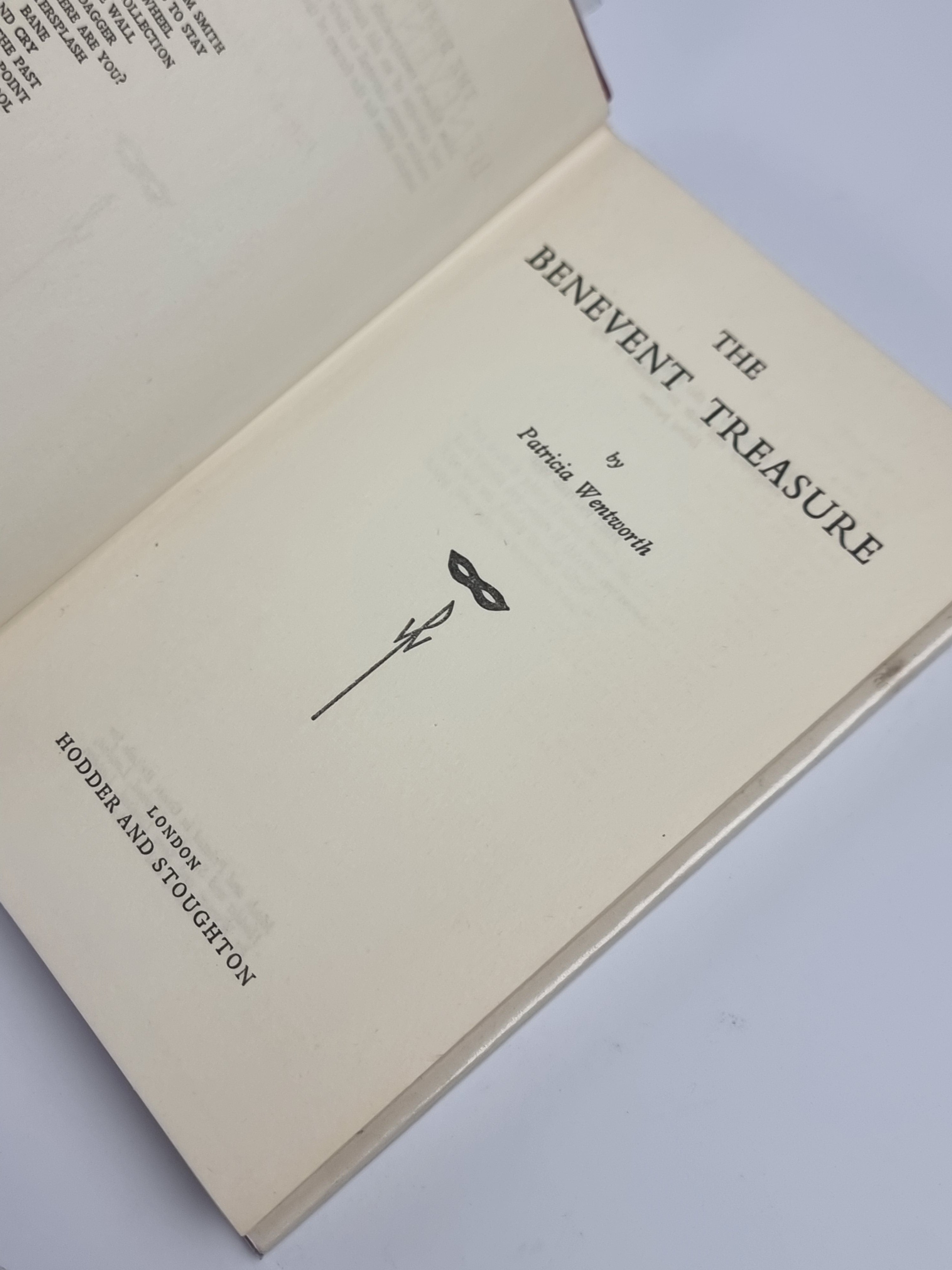 The Benevent Treasure, Patricia Wentworth — 1st Edition