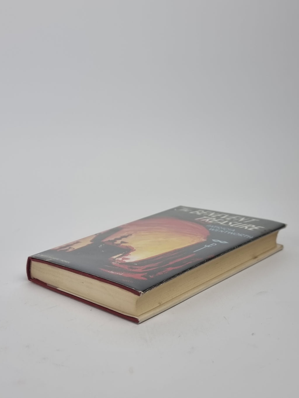 The Benevent Treasure, Patricia Wentworth — 1st Edition