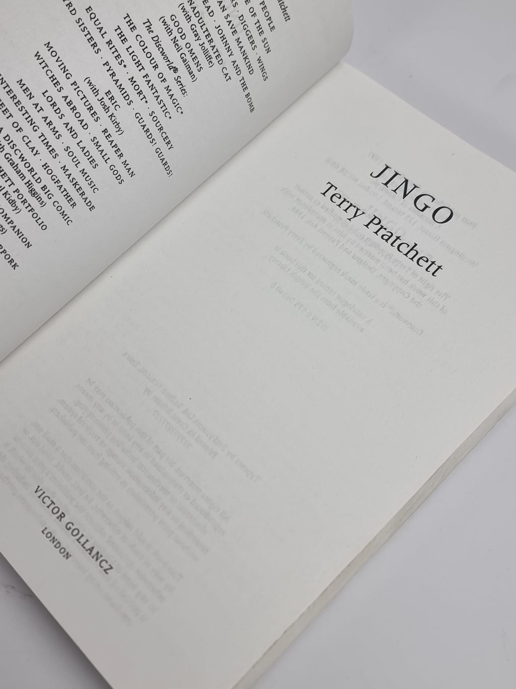 Jingo, Terry Pratchett — Uncorrected Proof