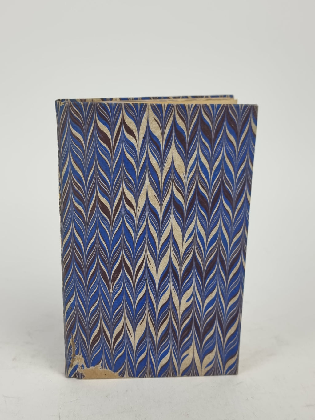 Modern Bookbinding: A Survey and a Prospect (The Fifth Dent Memorial Lecture), Douglas Leighton