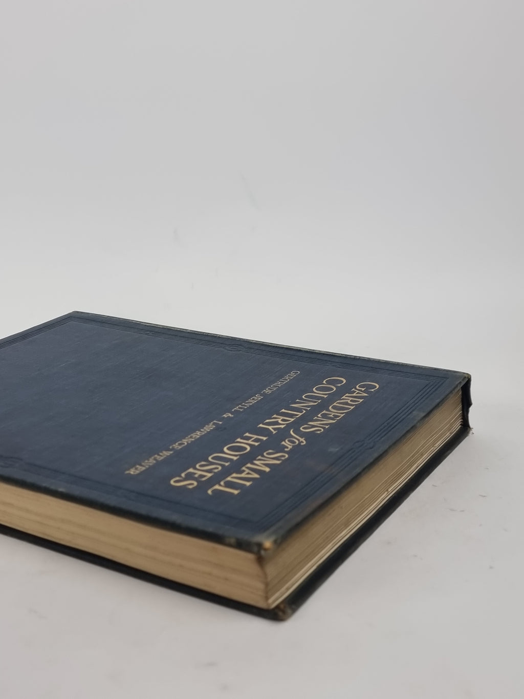 Gardens for Small Country Houses, Gertrude Jekyll & Lawrence Weaver — 1st Ed