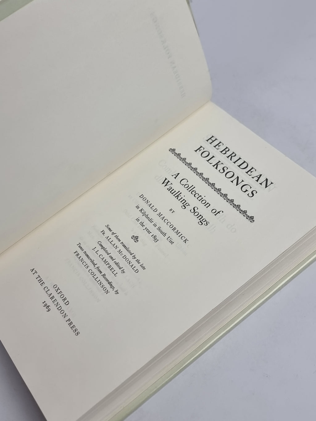 Hebridean Folksongs: A Collection of Waulking Songs, Donald MacCormick
