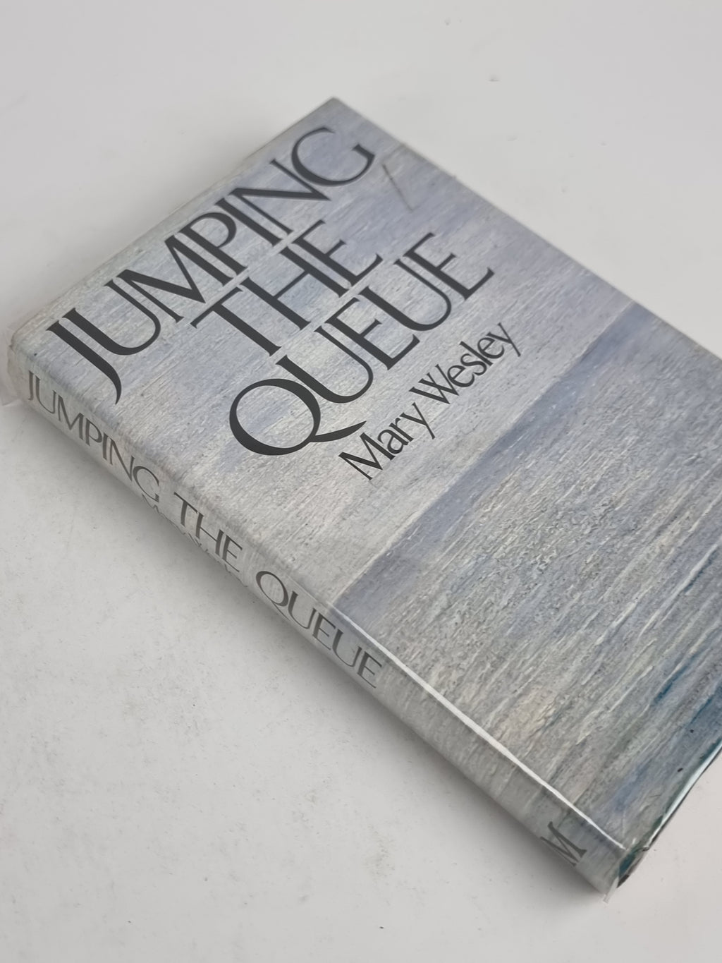 Jumping the Queue, Mary Wesley — 1st Edition