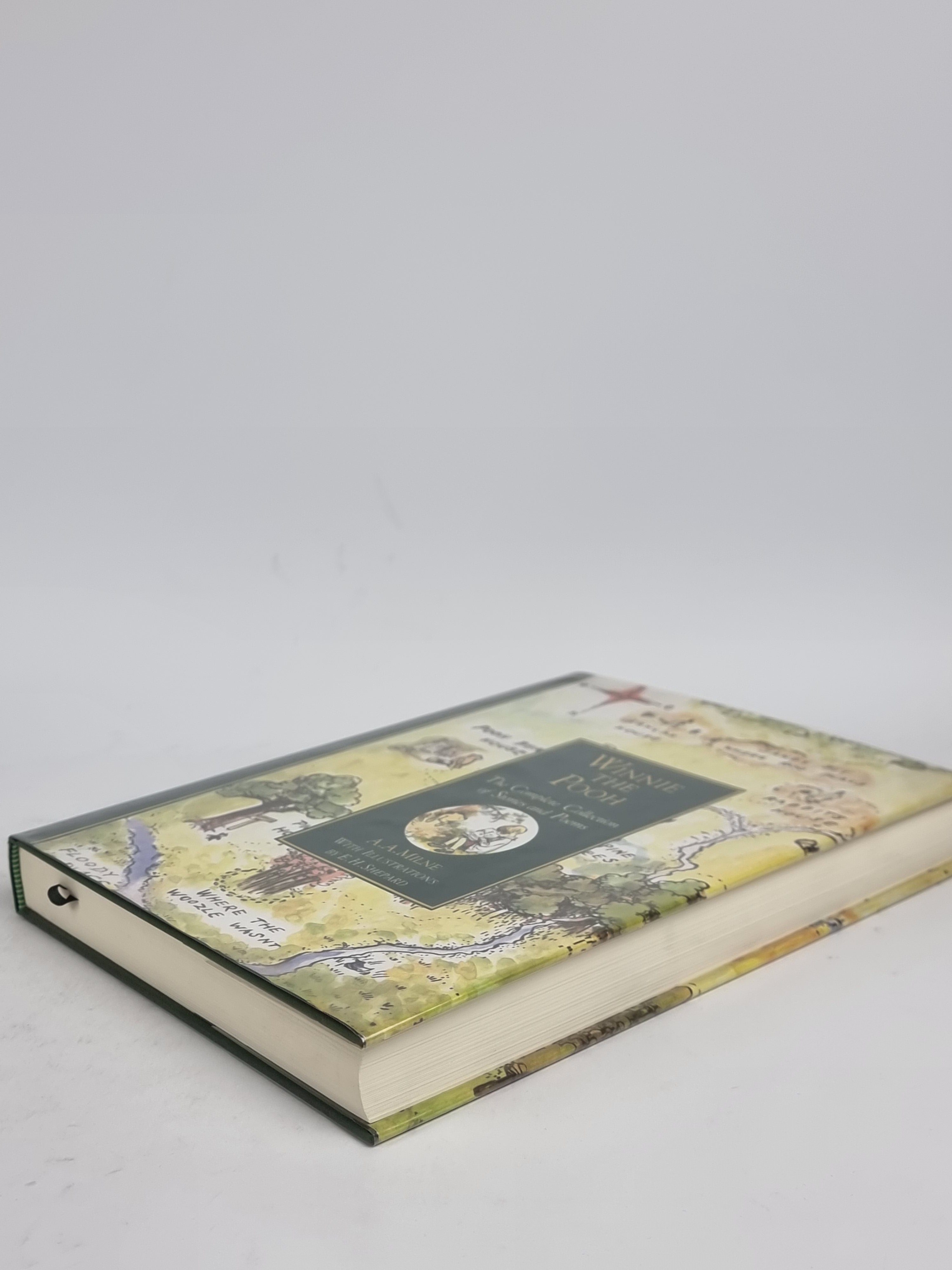 Winnie-The-Pooh: The Complete Collection of Stories and Poems, A.A. Milne