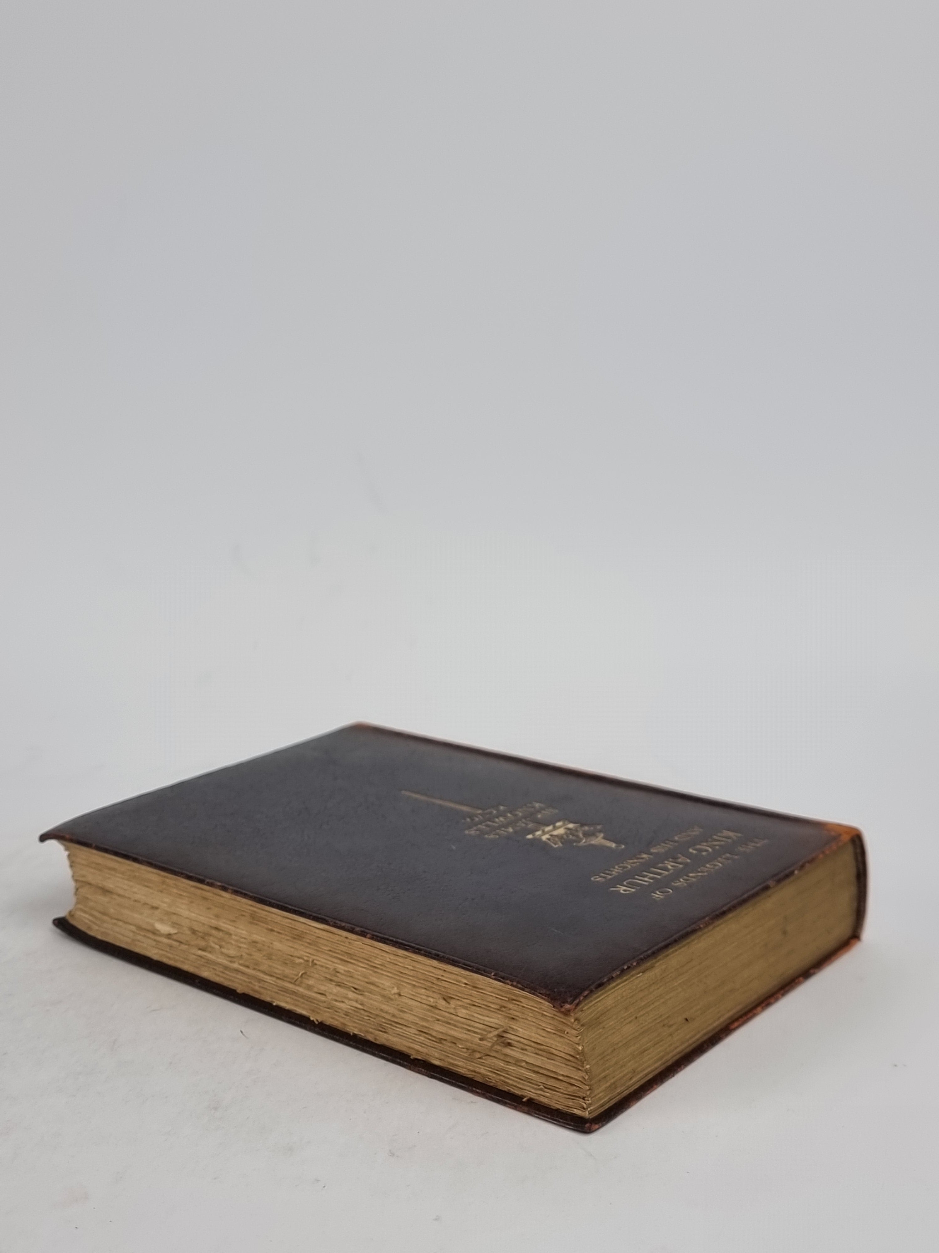 The Legends of King Arthur and His Knights, Sir James Knowles — 11th Edition
