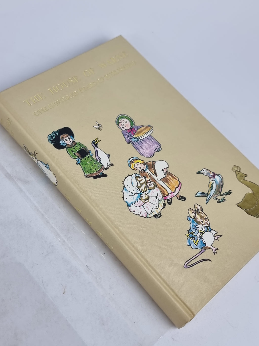 The House of Warne: One Hundred Years of Publishing, Arthur King & A. F. Stuart