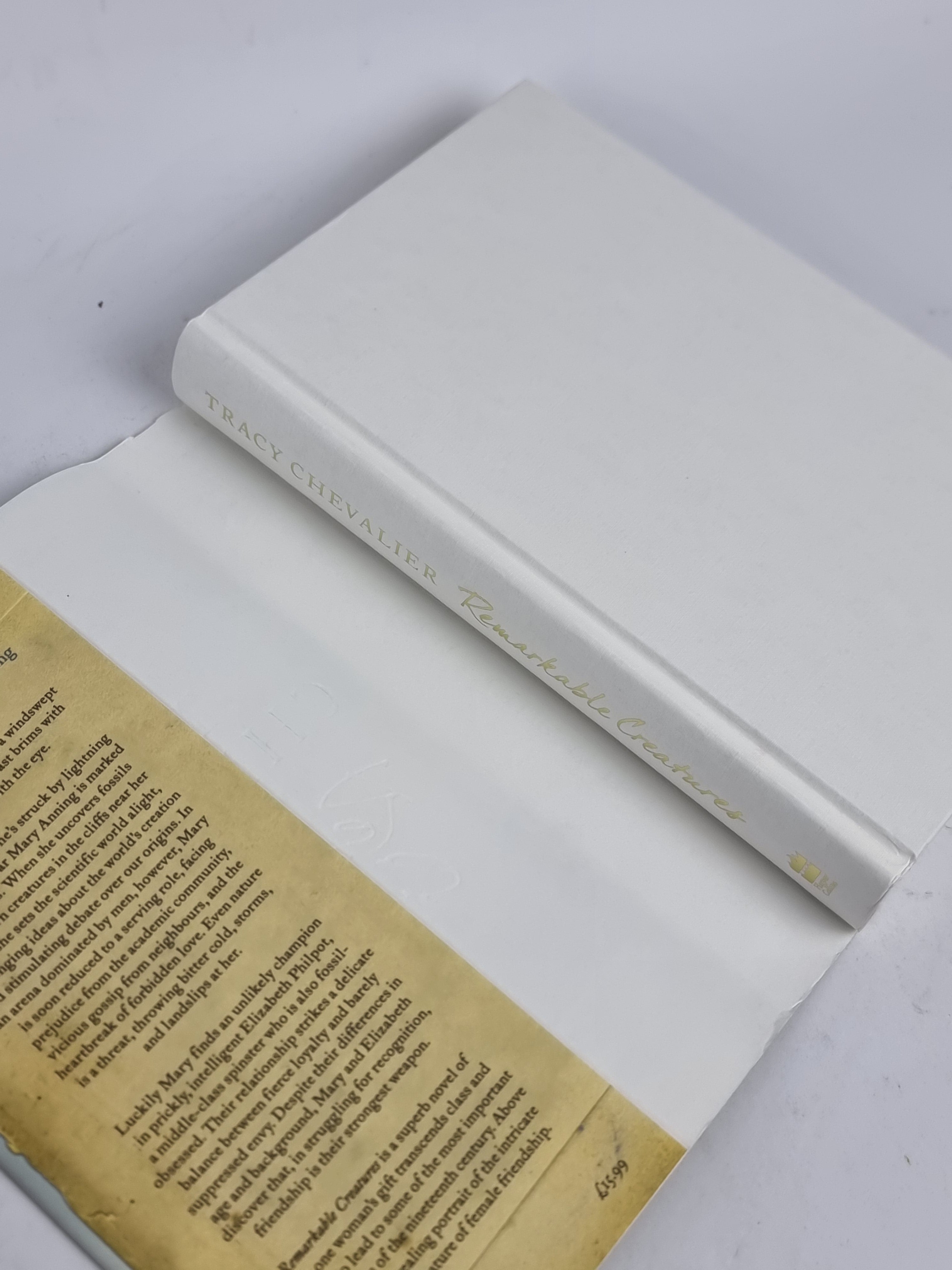 Remarkable Creatures, Tracy Chevalier — 1st Edition