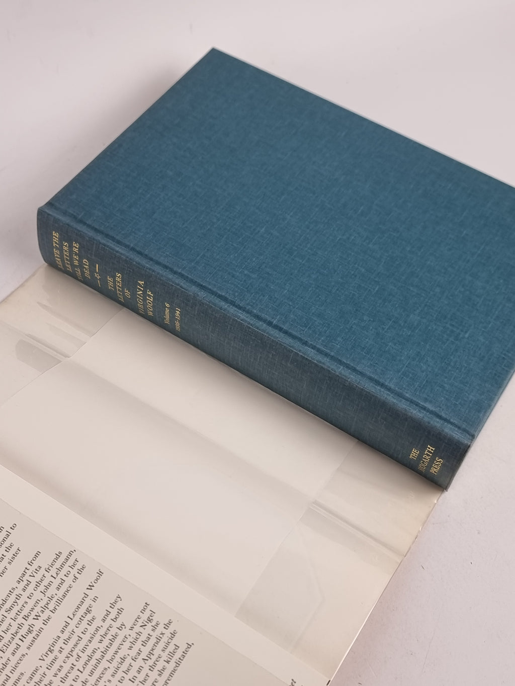 Leave the Letters Till We're Dead: The Letters of Virginia Woolf, Volume VI