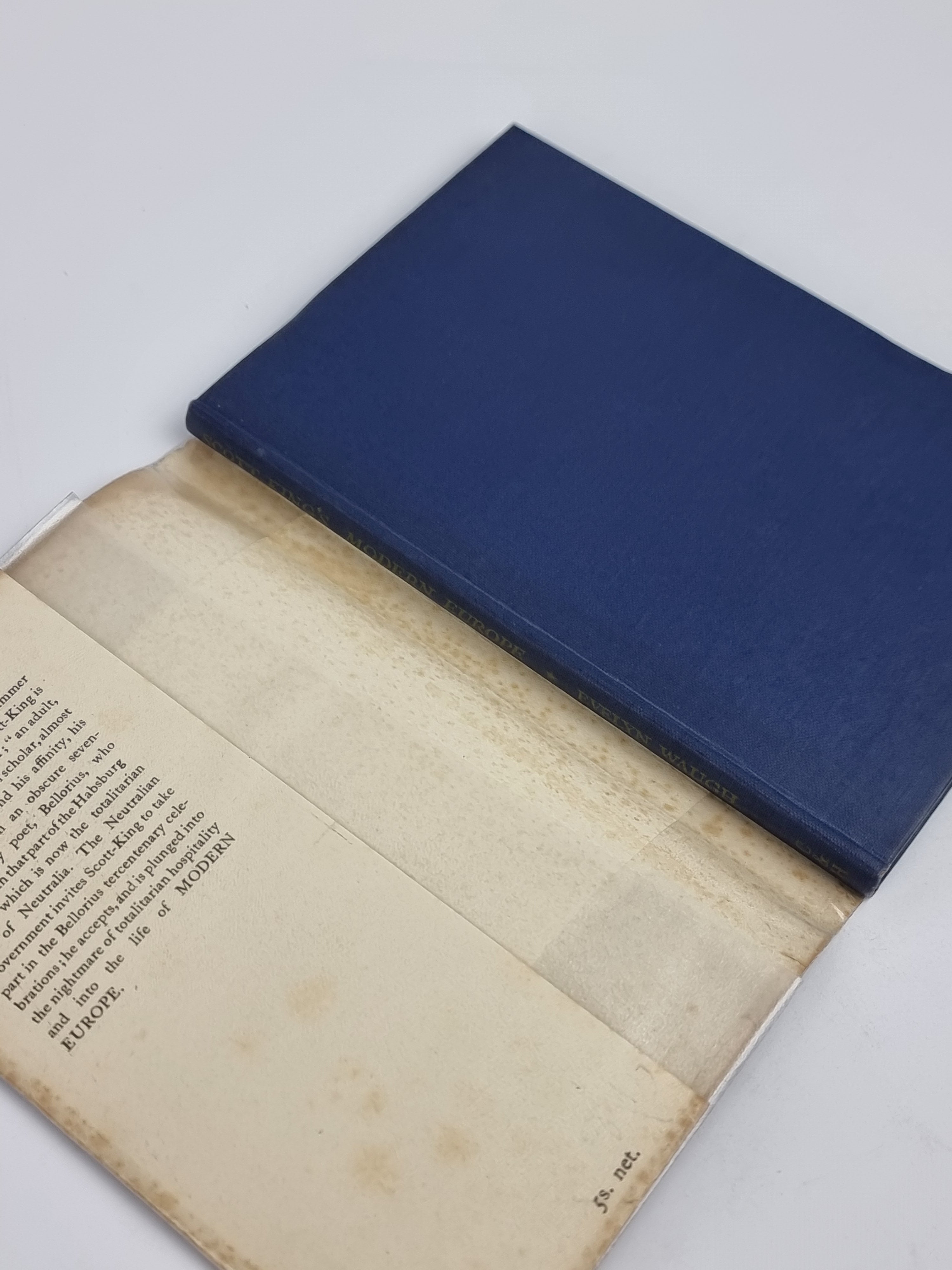 Scott-King's Modern Europe, Evelyn Waugh — 1st Edition