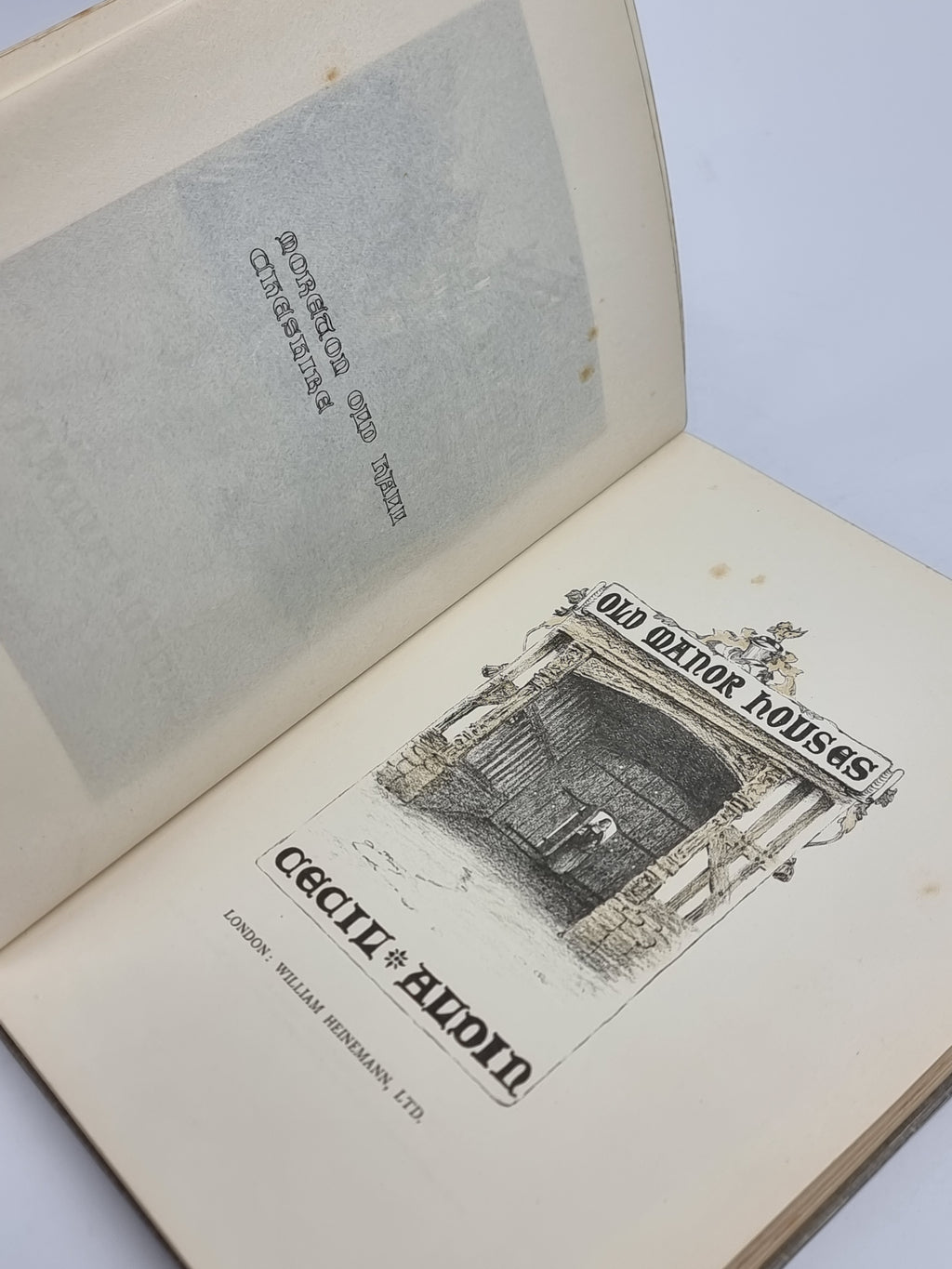 Old Manor Houses, Cecil Aldin — 1st Edition