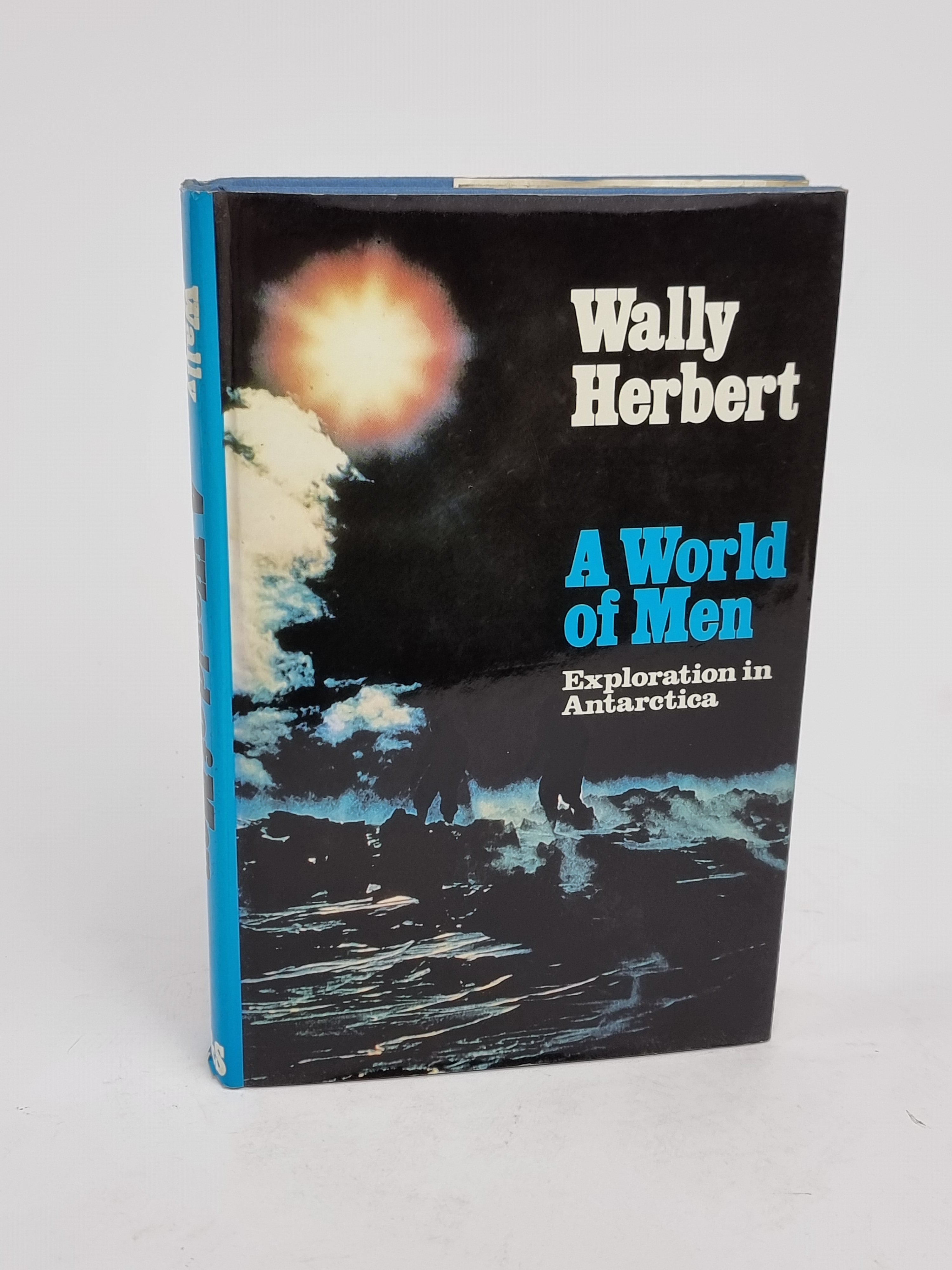 A World of Men, Wally Herbert — 1st Edition
