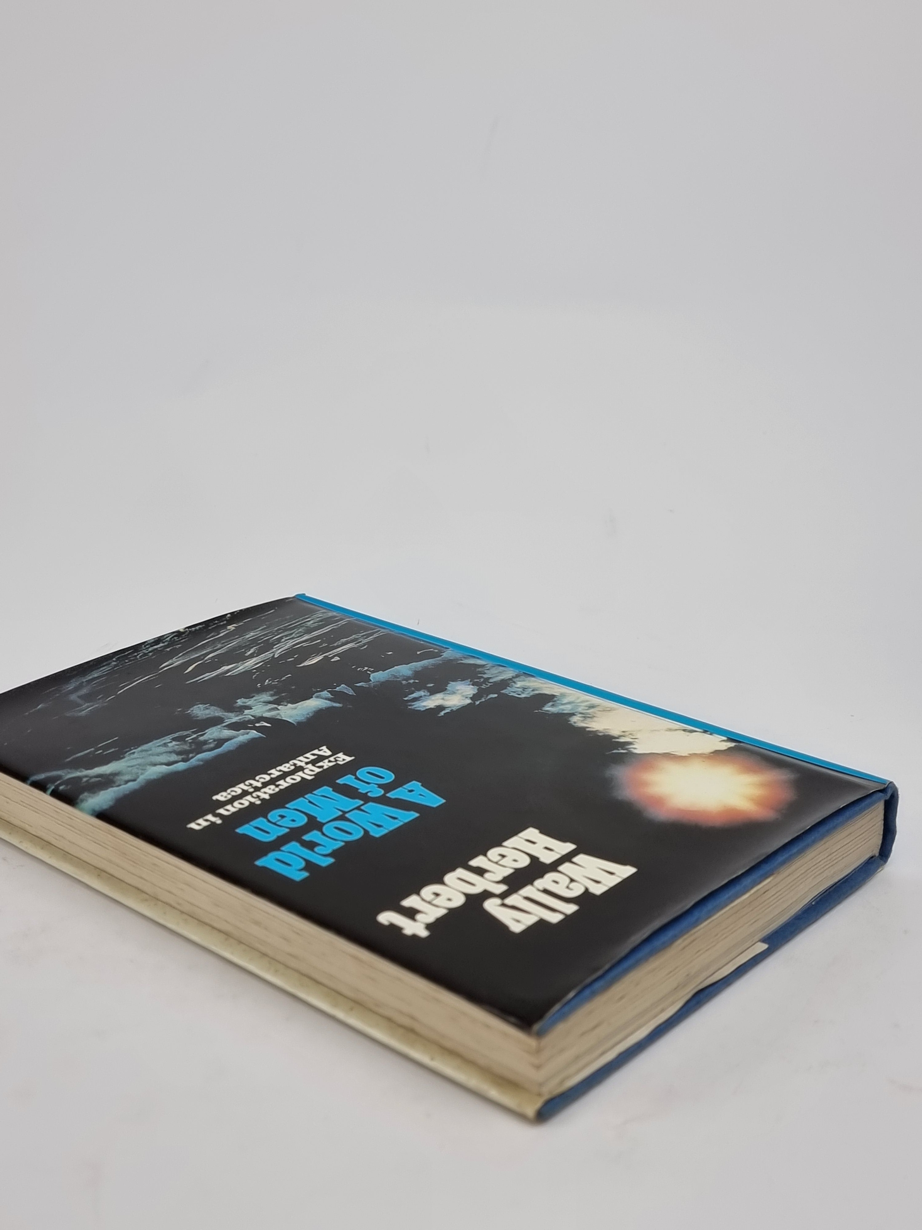 A World of Men, Wally Herbert — 1st Edition