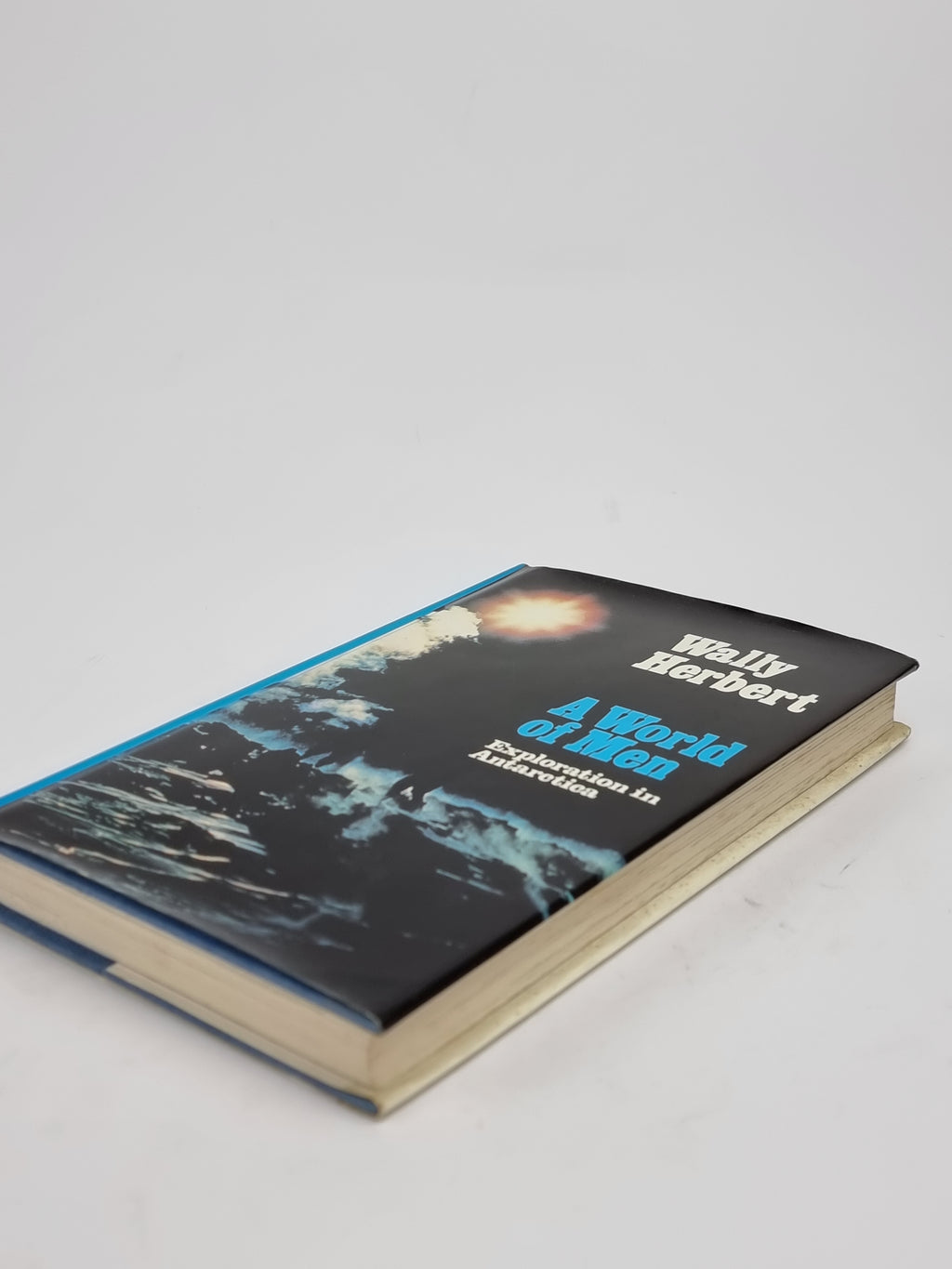 A World of Men, Wally Herbert — 1st Edition