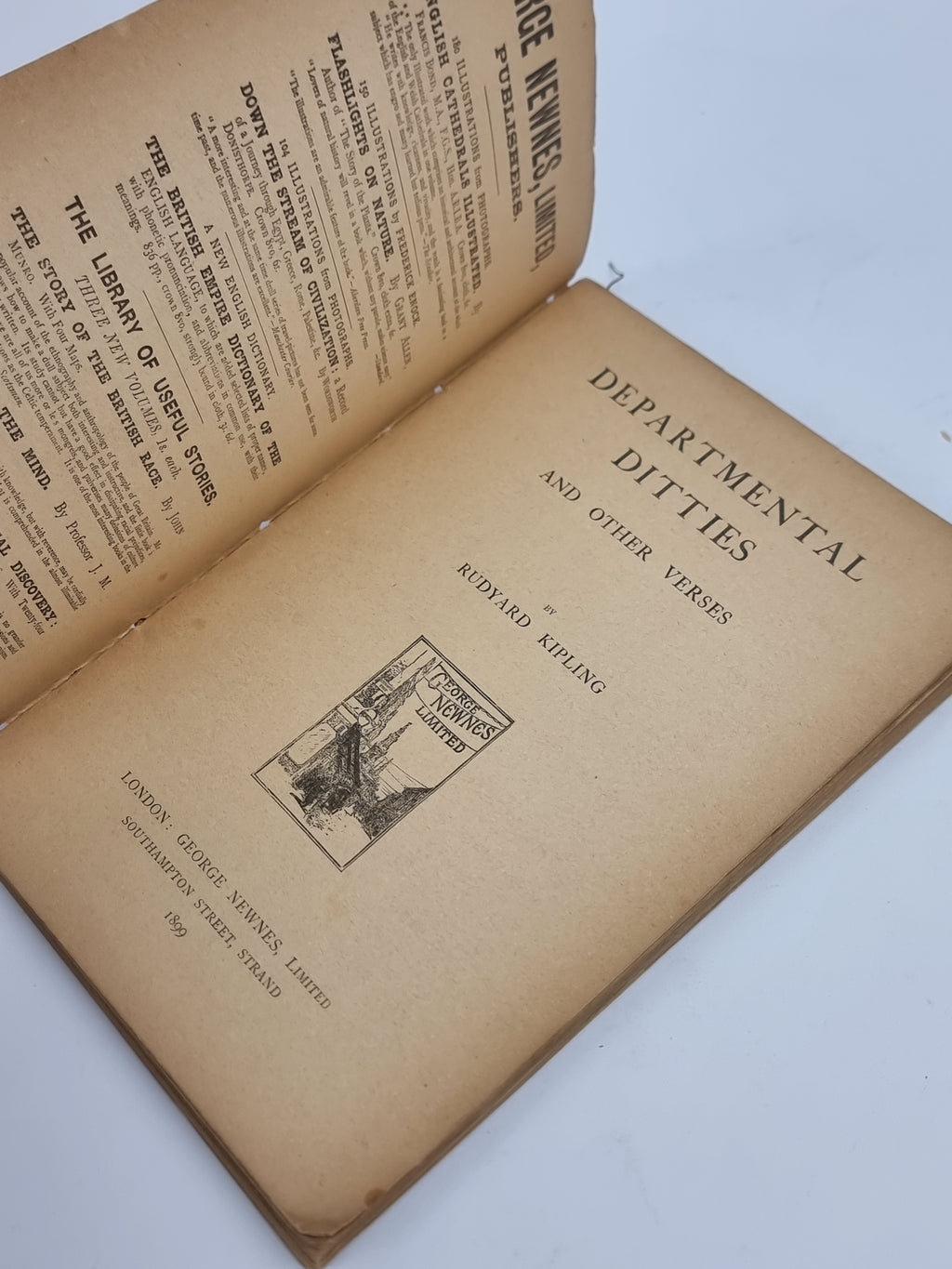 Departmental Ditties and Other Verses, Rudyard Kipling — The Sixpenny Series